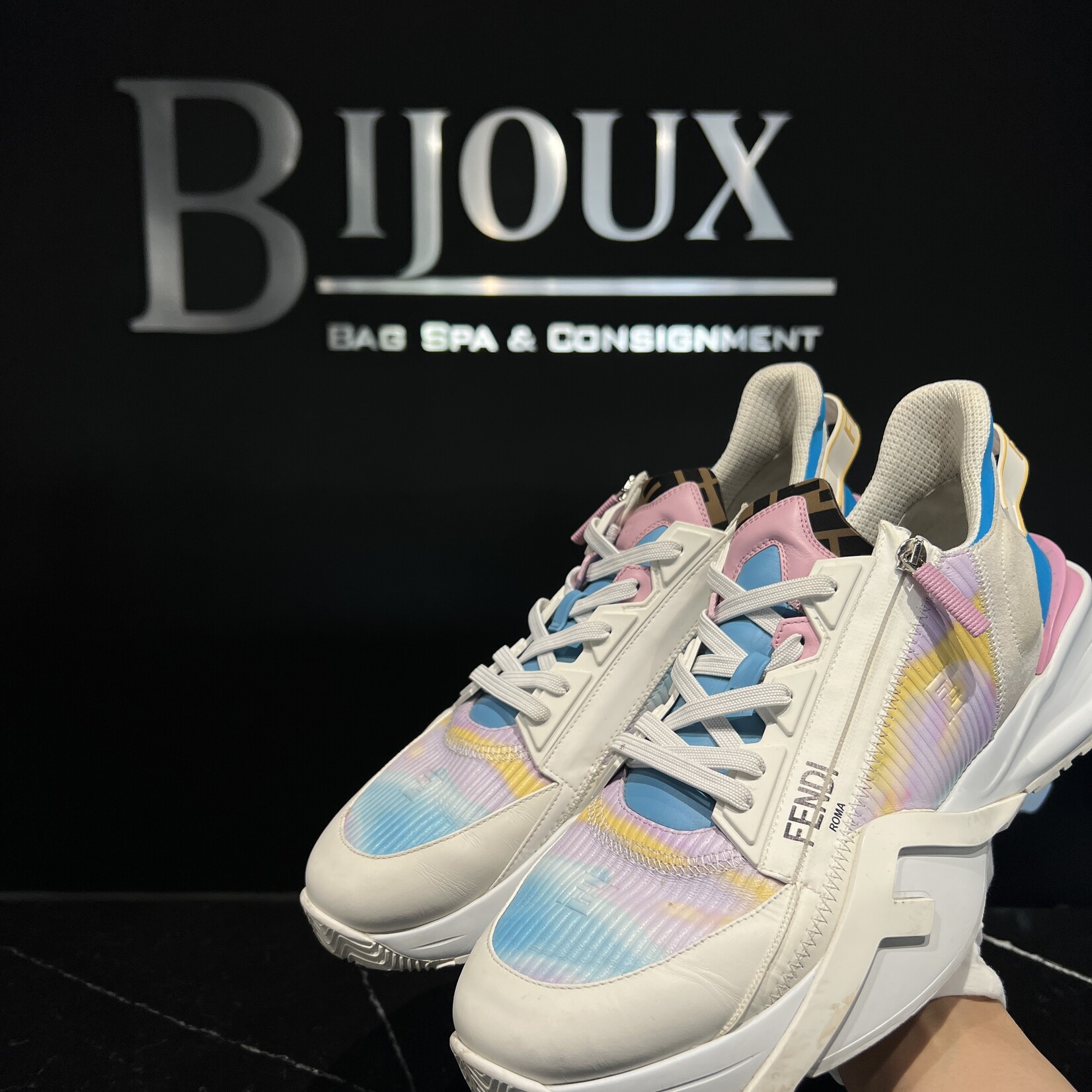 Fendi SOLD- Fendi Flow Low Sneakers