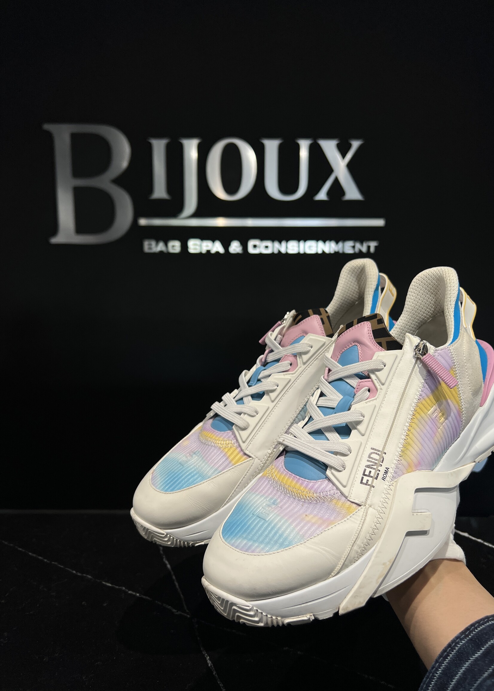 Fendi SOLD- Fendi Flow Low Sneakers