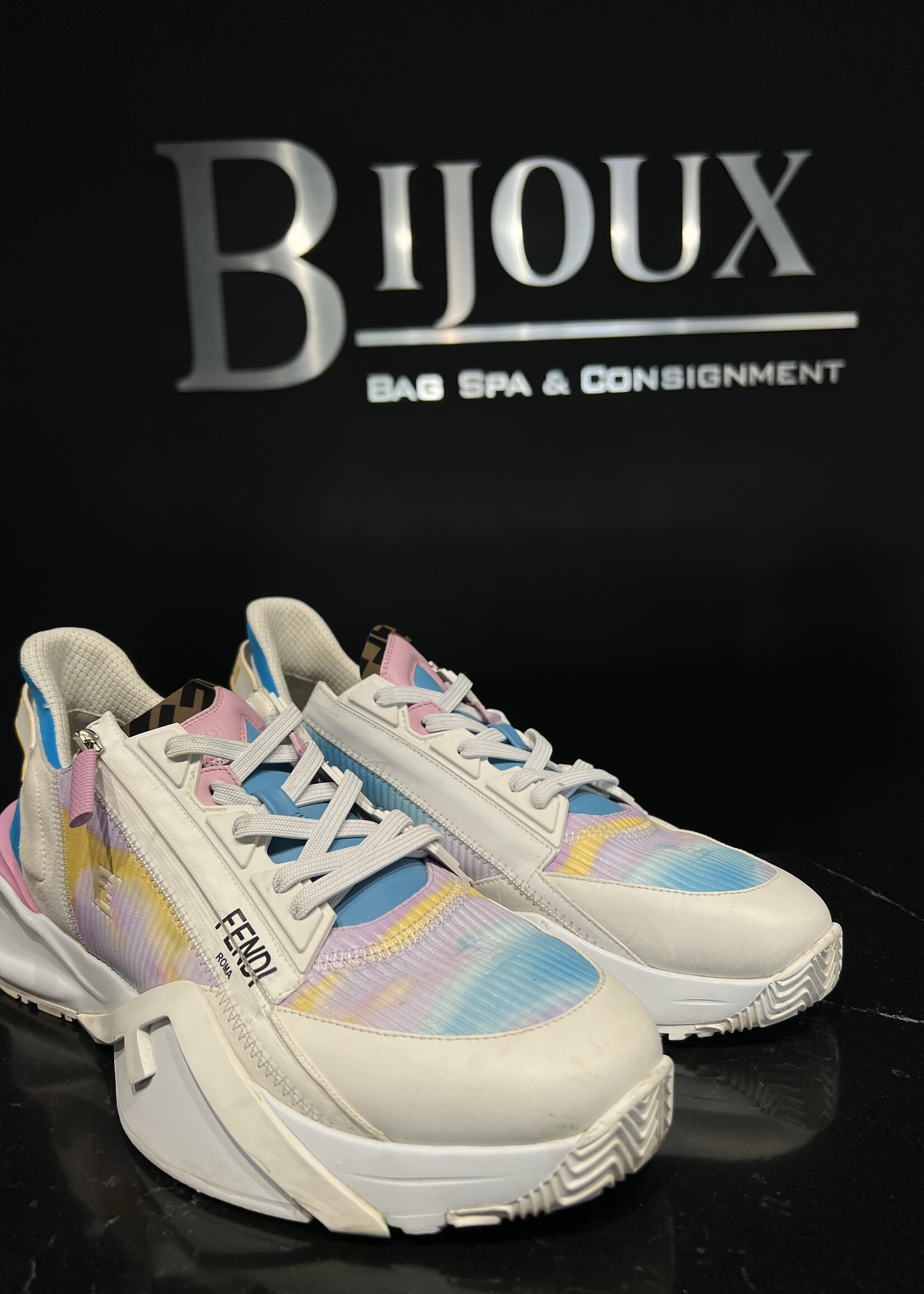 Fendi SOLD- Fendi Flow Low Sneakers