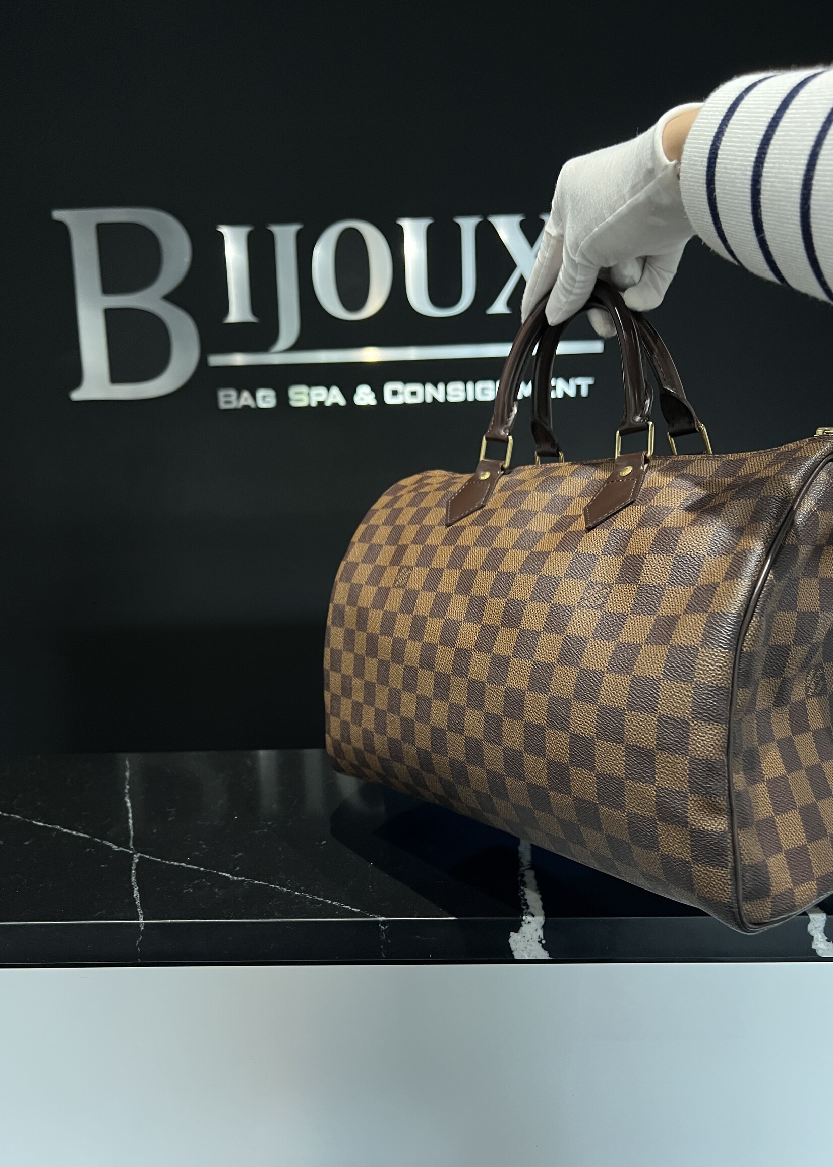 Louis Vuitton SOLD - Louis Vuitton Damier Ebene Speedy 35