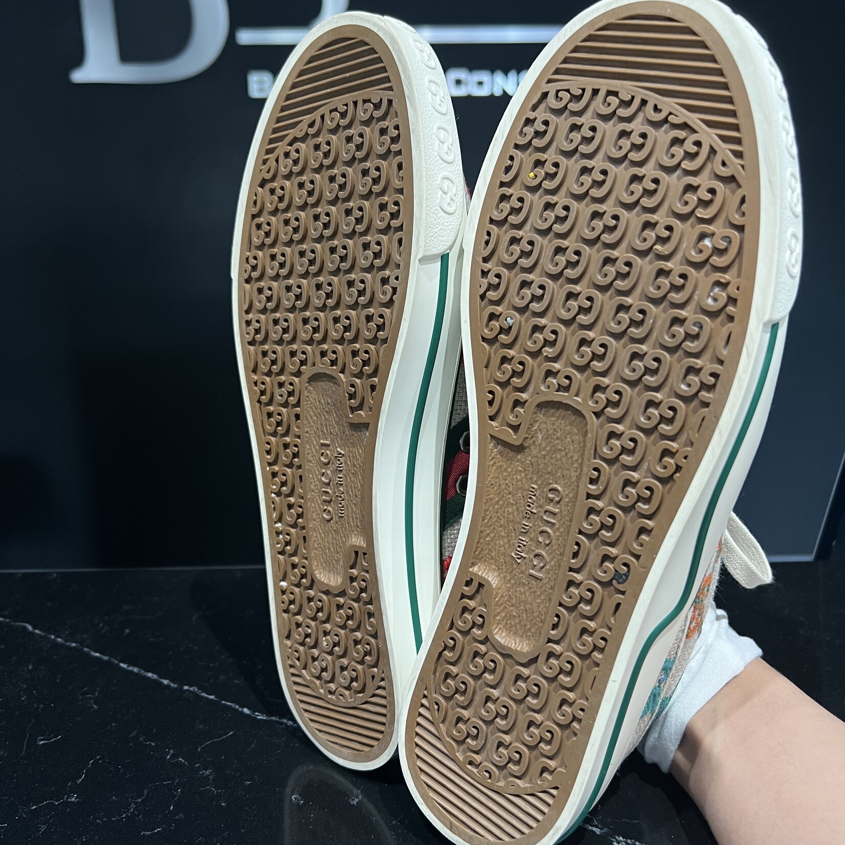 Gucci Gucci 1977 Tennis Multicolor Sneaker - 7 M/ 9 W