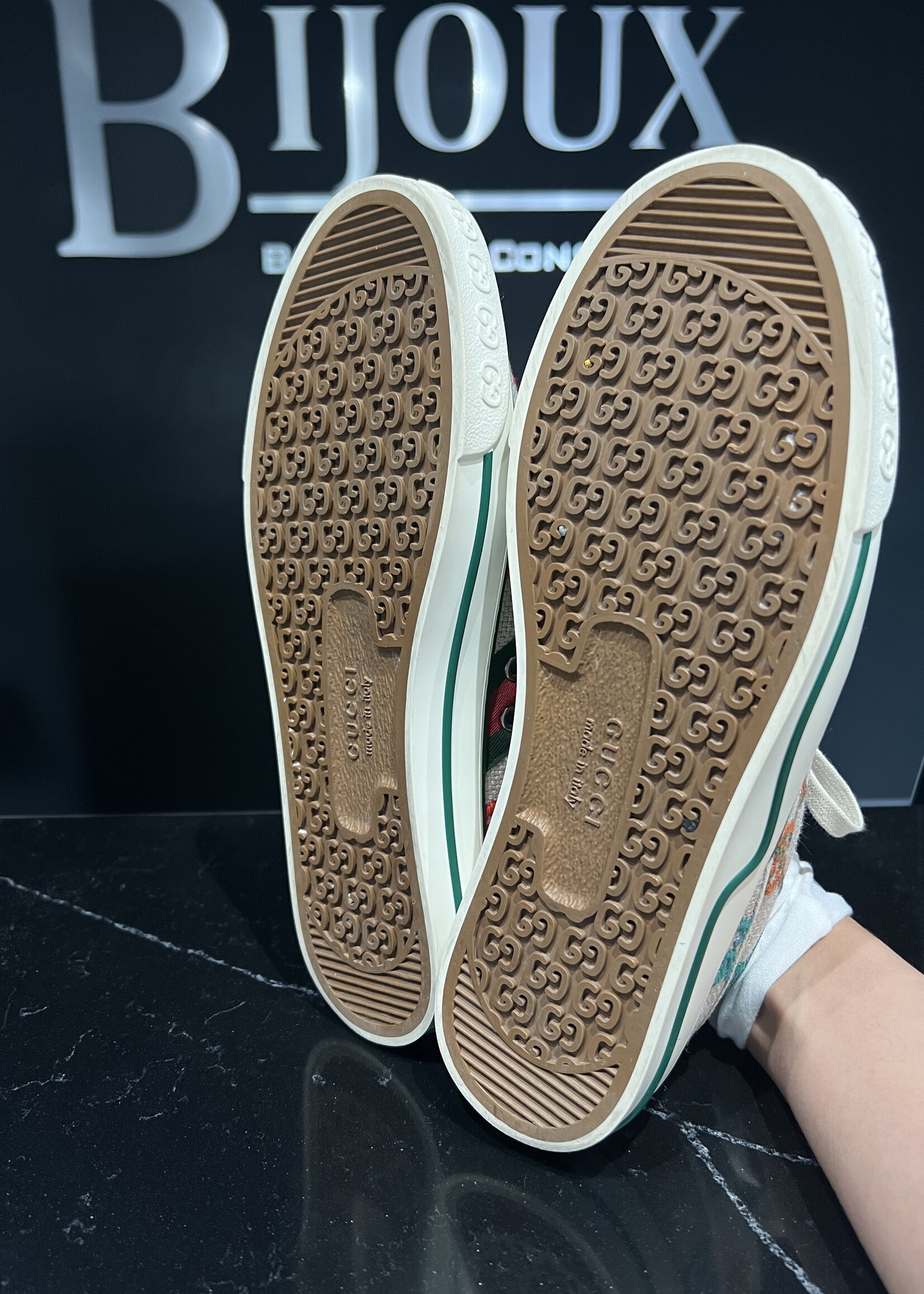 Gucci Gucci 1977 Tennis Multicolor Sneaker - 7 M/ 9 W