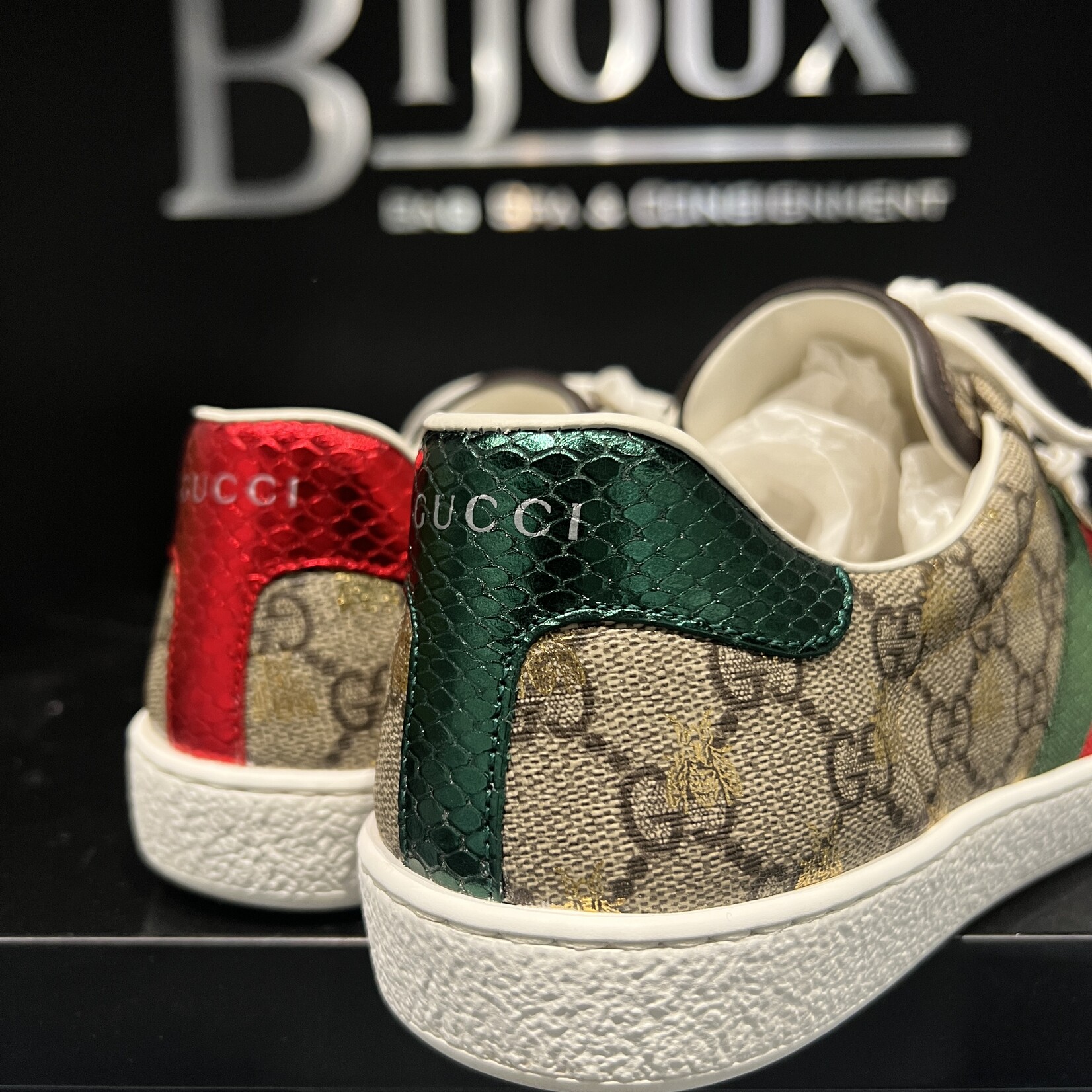 Gucci Gucci Ace Bee Sneaker 7 M/ 9 W