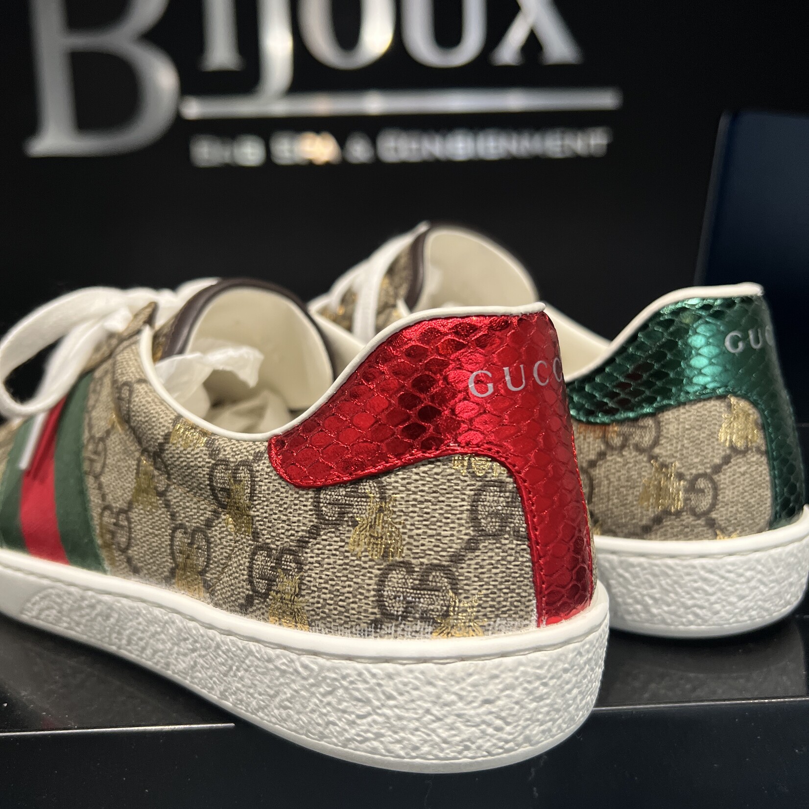 Gucci Gucci Ace Bee Sneaker 7 M/ 9 W