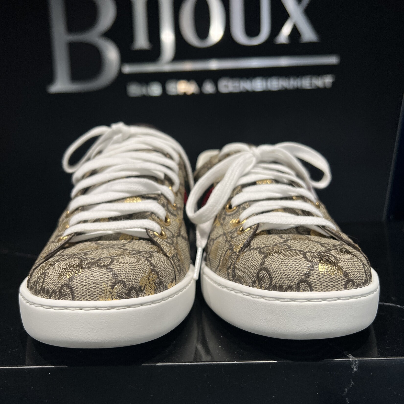 Gucci Gucci Ace Bee Sneaker 7 M/ 9 W