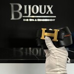 Hermes SOLD- Hermes Box Togo H Belt 90