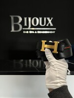 Hermes SOLD- Hermes Box Togo H Belt 90