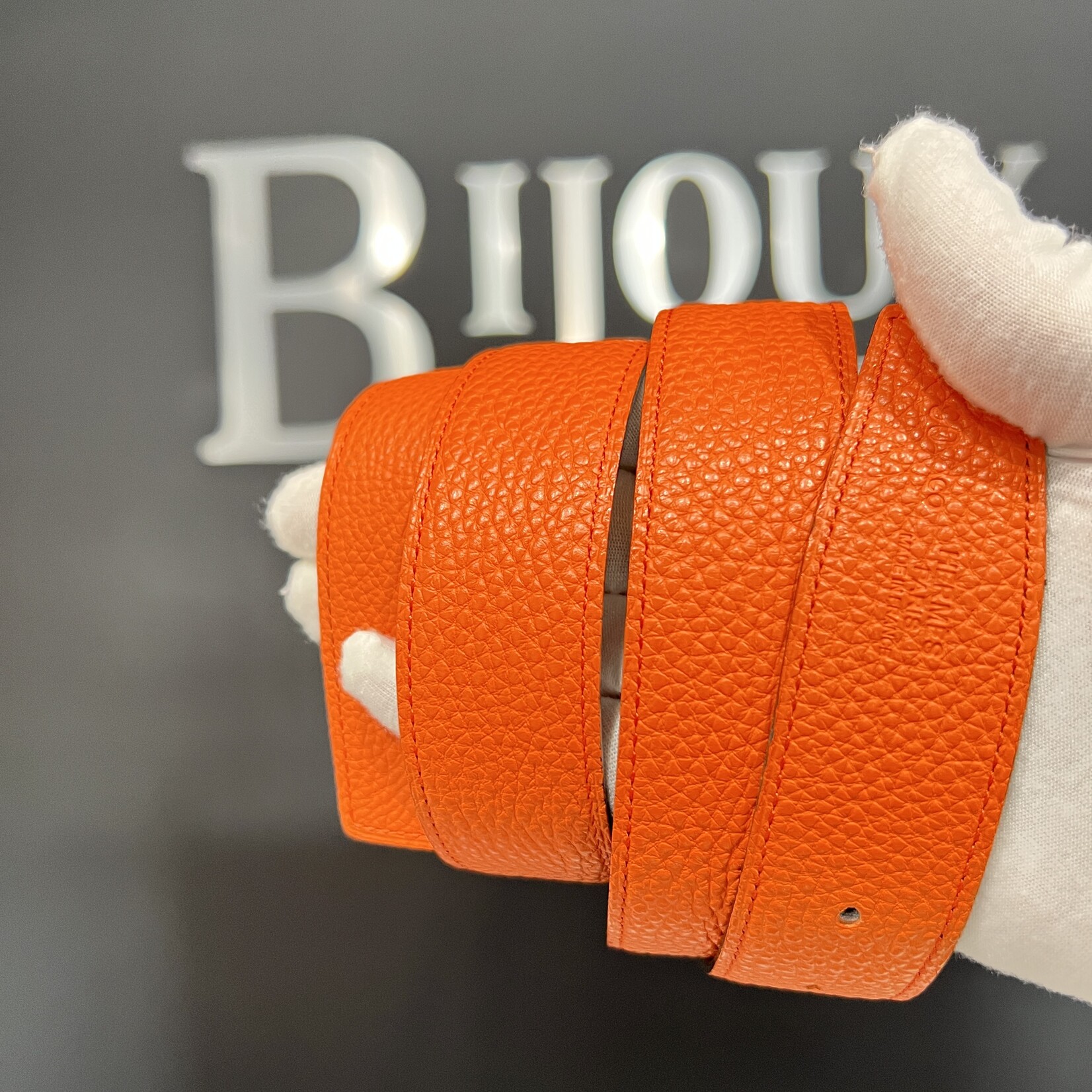 Hermes SOLD- Hermes Box Togo H Belt 90