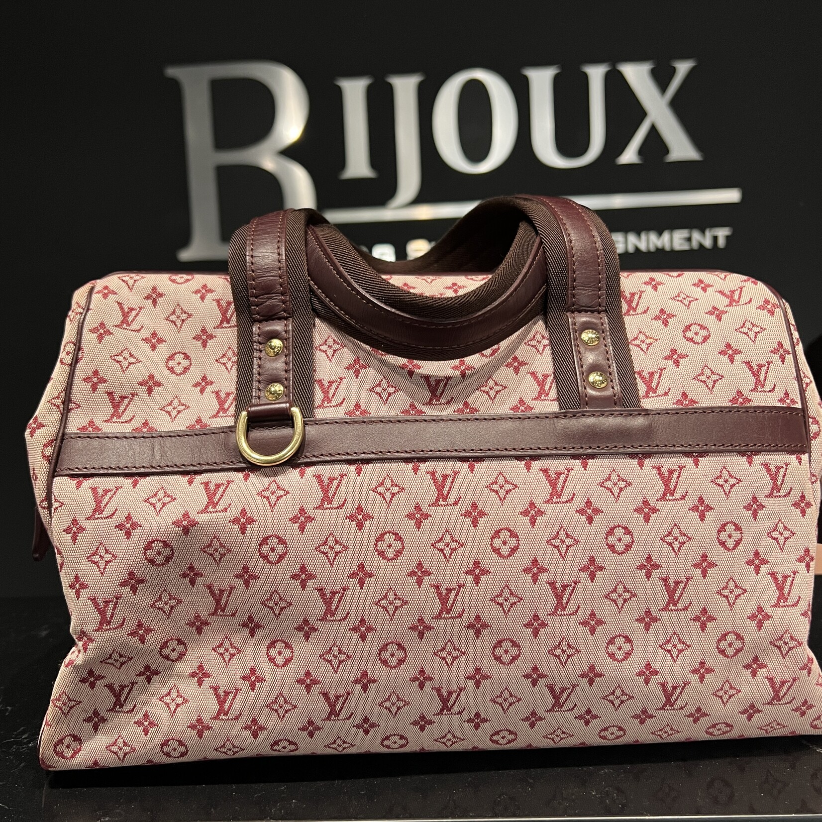 Louis Vuitton Louis Vuitton Mini Lin Josephine