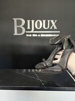 Stuart Weitzman Stuart Weitzman Black Nudist Bump Heels