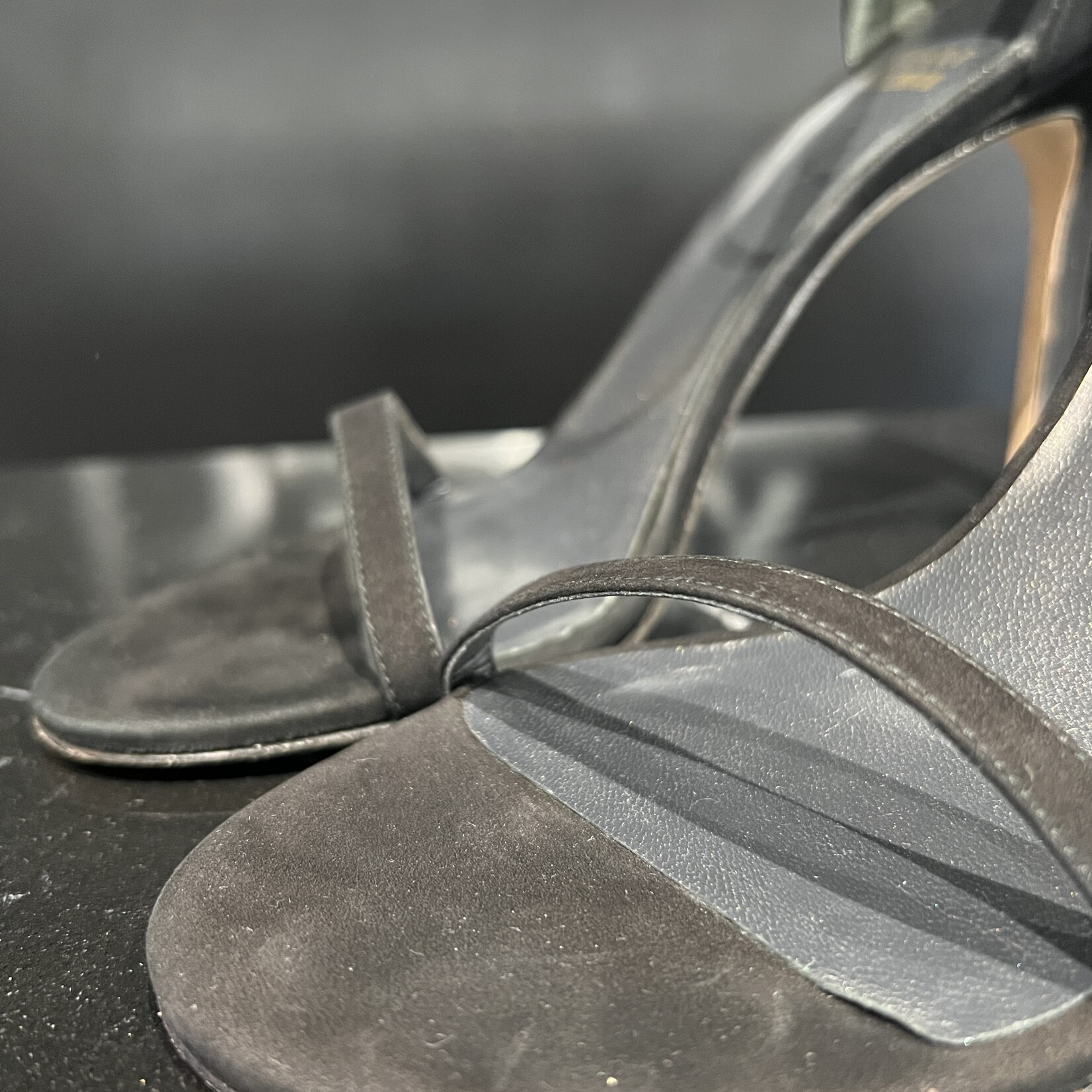 Stuart Weitzman Stuart Weitzman Black Nudist Bump Heels