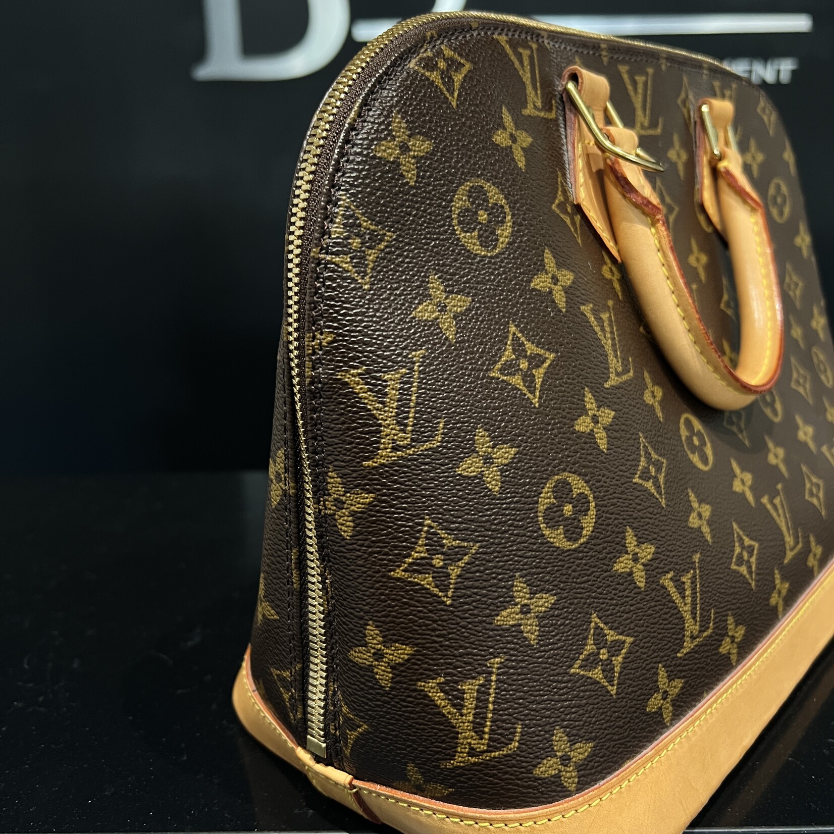 Louis Vuitton SOLD - Louis Vuitton Alma PM Monogram