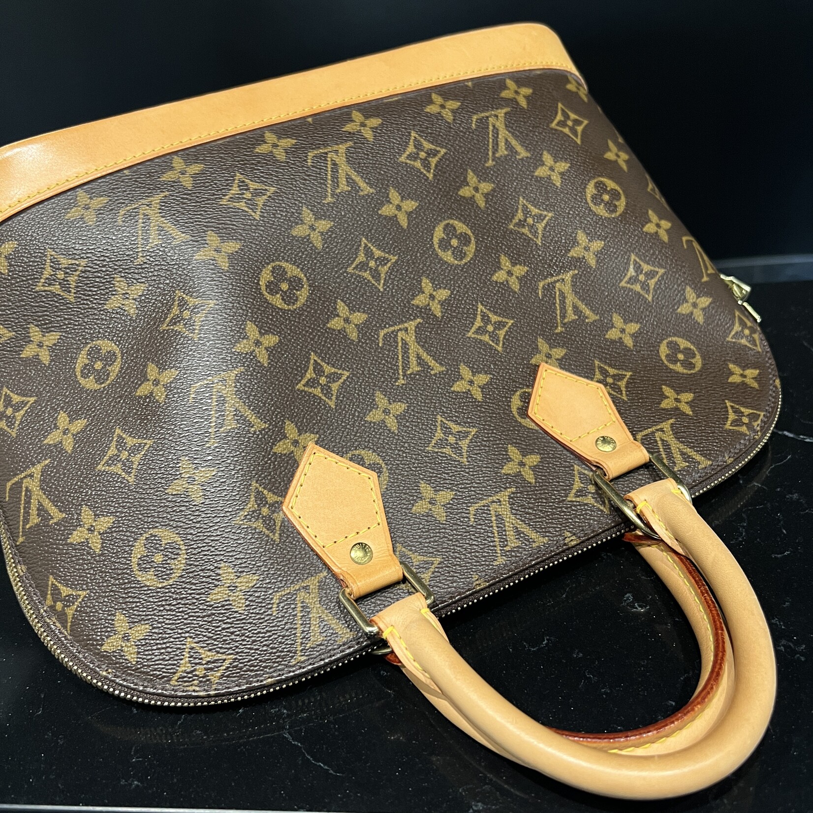 Louis Vuitton SOLD - Louis Vuitton Alma PM Monogram