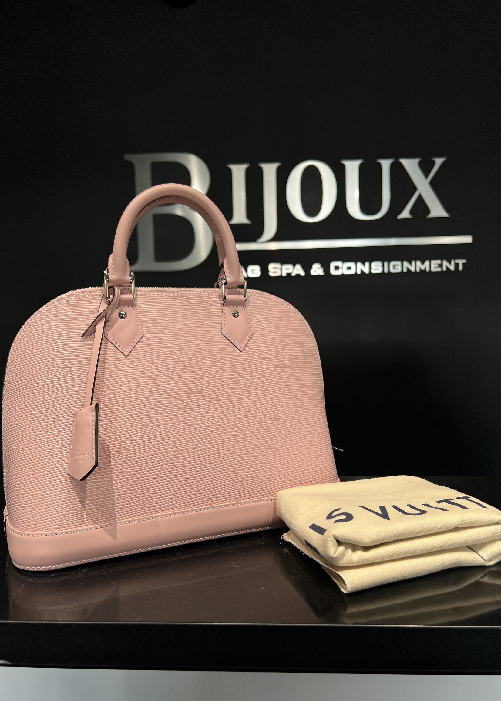 Louis Vuitton Louis Vuitton Alma PM Epi Leather Pink