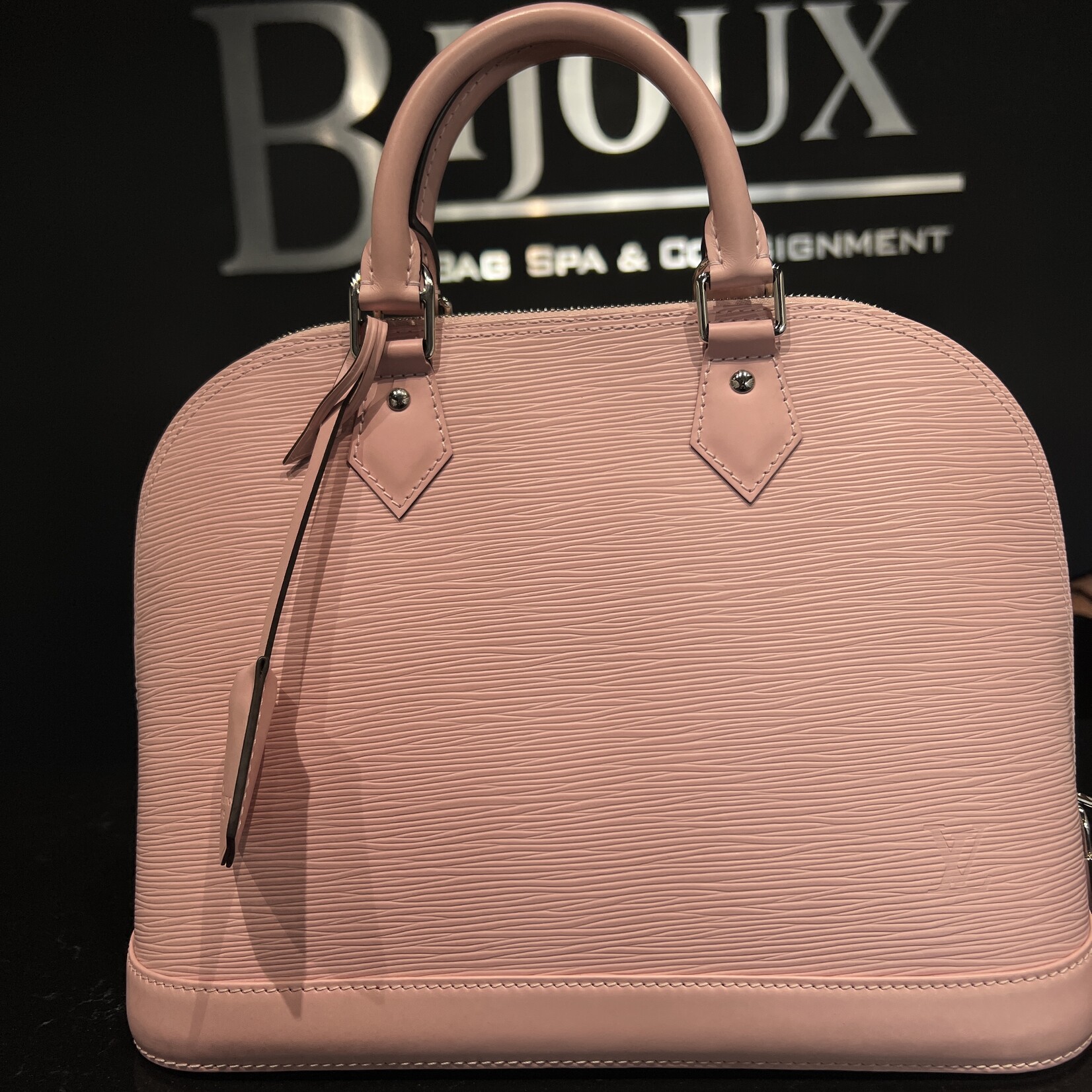 Louis Vuitton Louis Vuitton Alma PM Epi Leather Pink