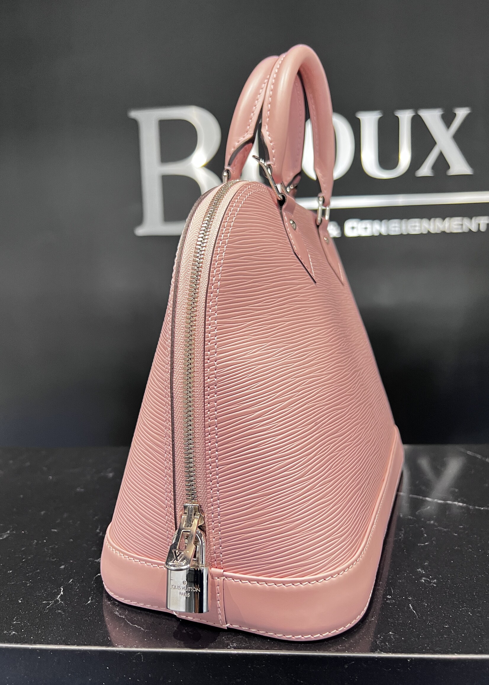 Louis Vuitton Louis Vuitton Alma PM Epi Leather Pink