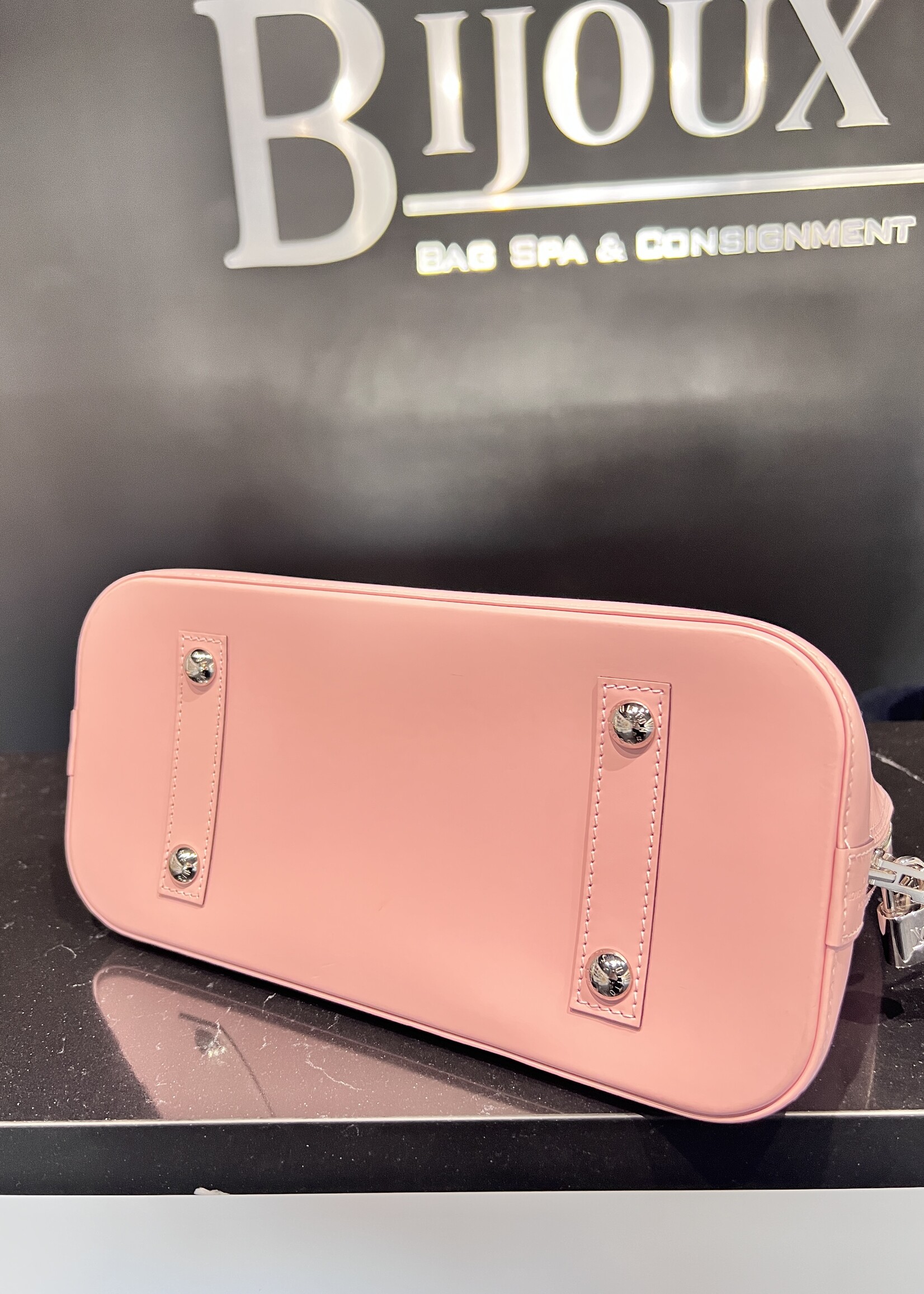 Louis Vuitton Louis Vuitton Alma PM Epi Leather Pink