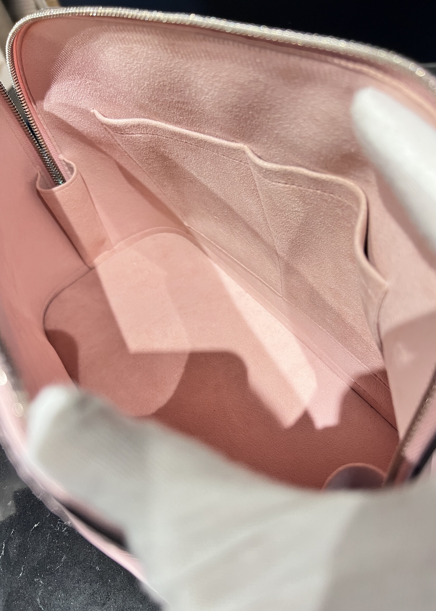 Louis Vuitton Louis Vuitton Alma PM Epi Leather Pink