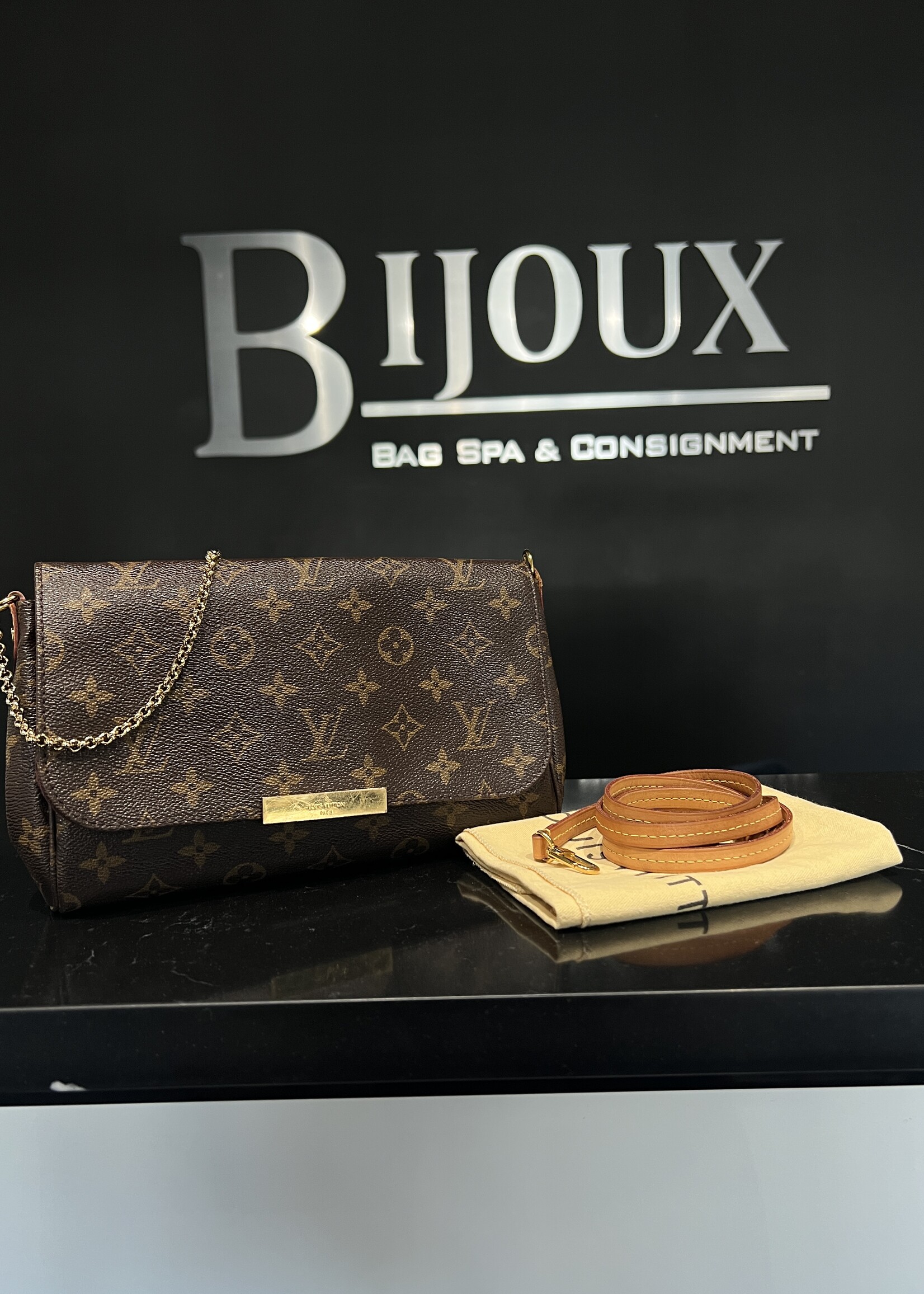 Louis Vuitton SOLD- Louis Vuitton Monogram Favourite MM