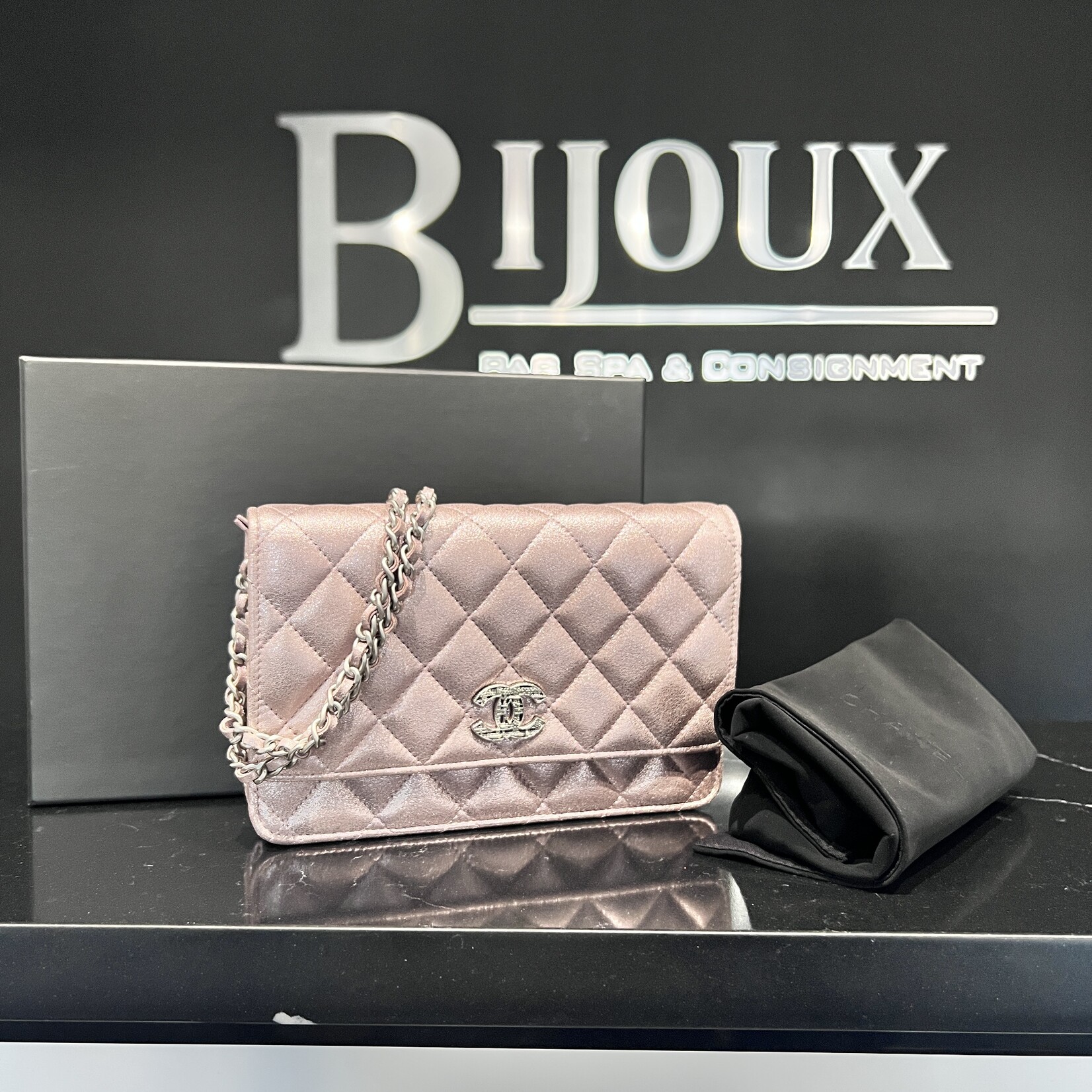 Chanel SOLD - Chanel Paris-Salzburg Iridescent Wallet On Chain