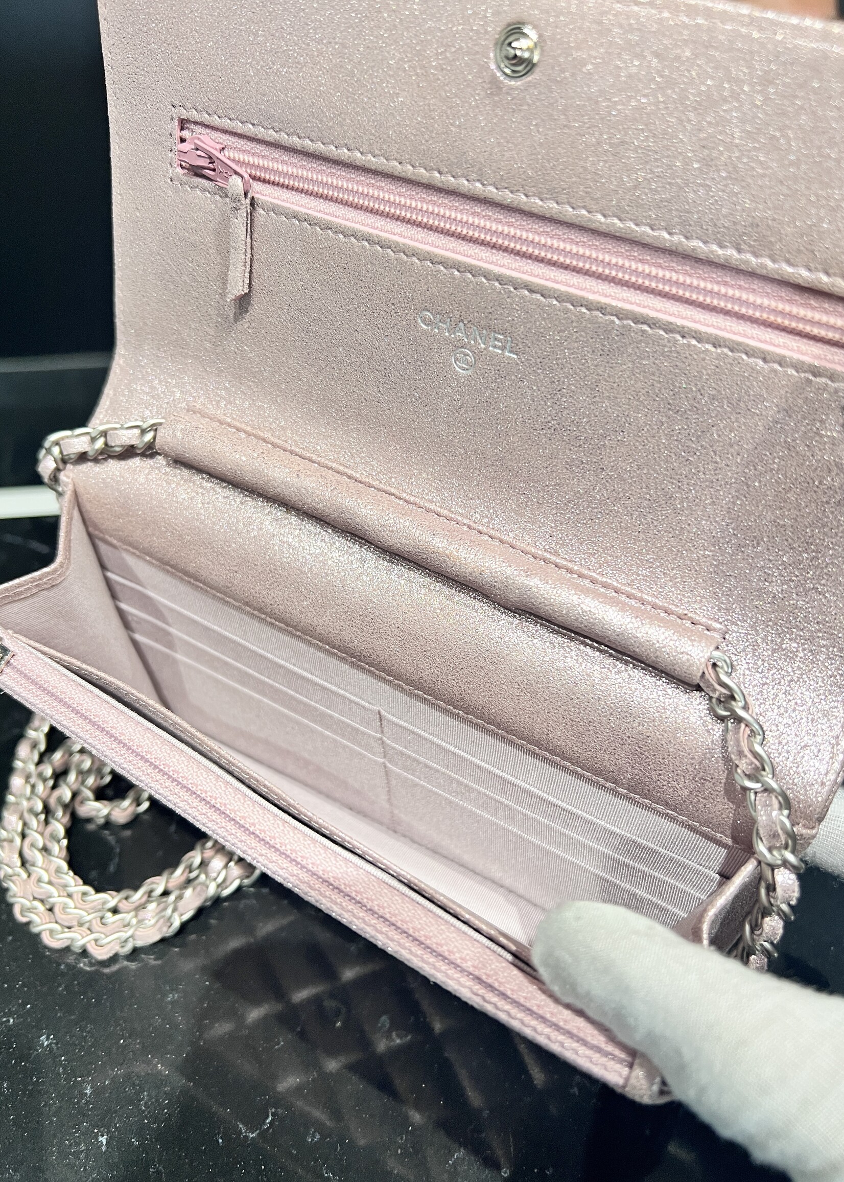 Chanel SOLD - Chanel Paris-Salzburg Iridescent Wallet On Chain