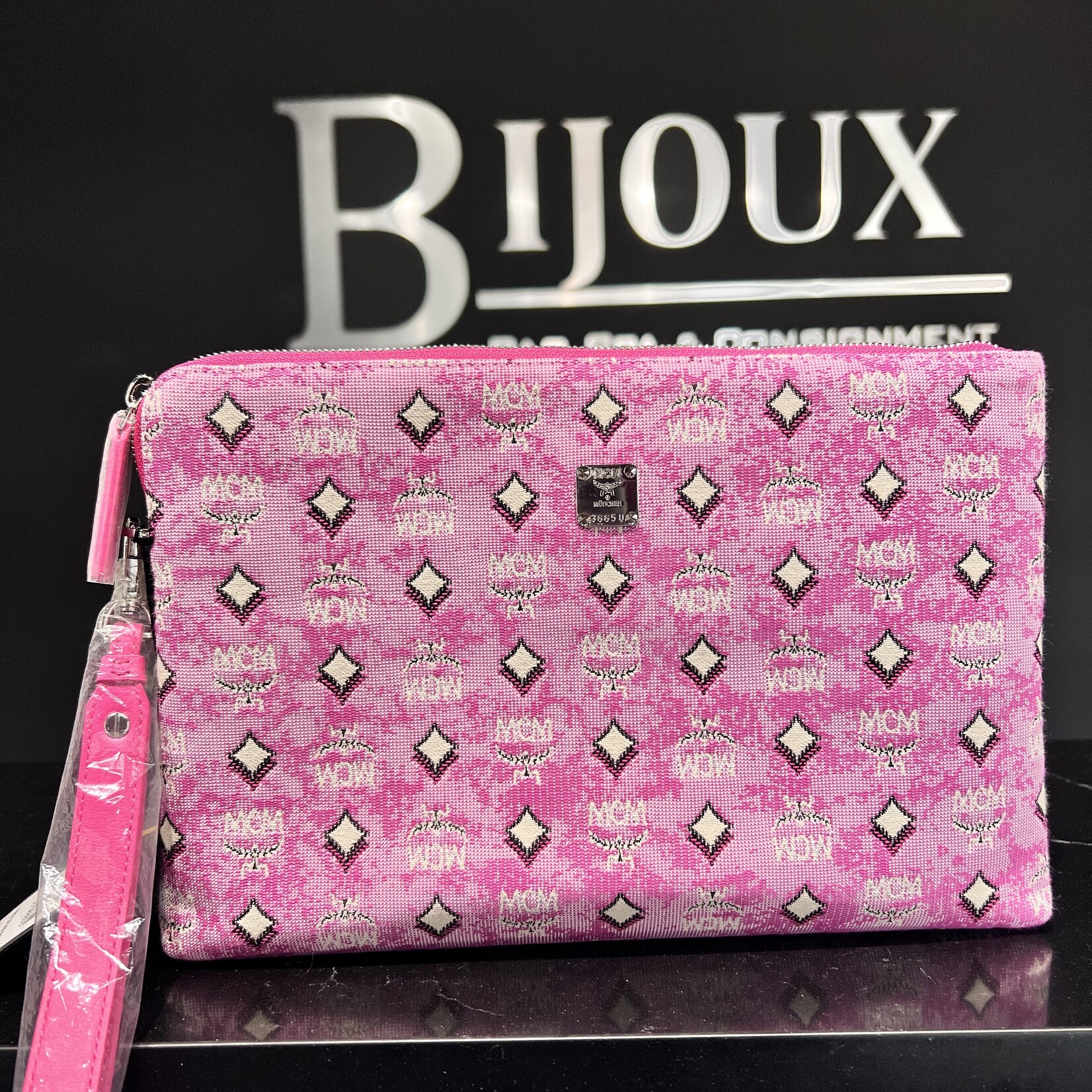 MCM MCM Pink Canvas Clutch