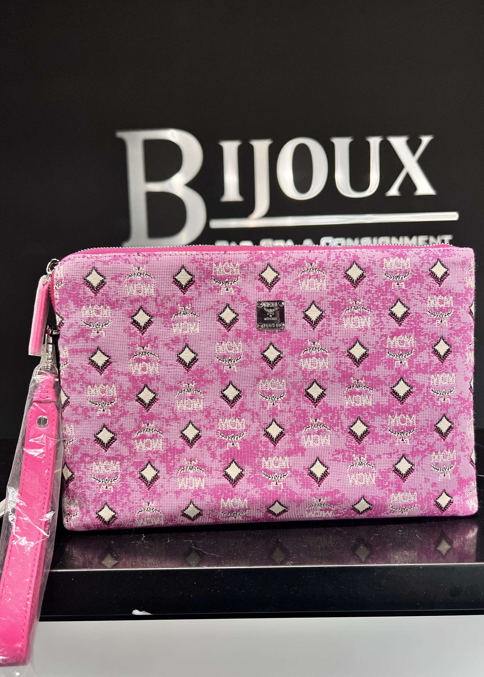 MCM MCM Pink Canvas Clutch