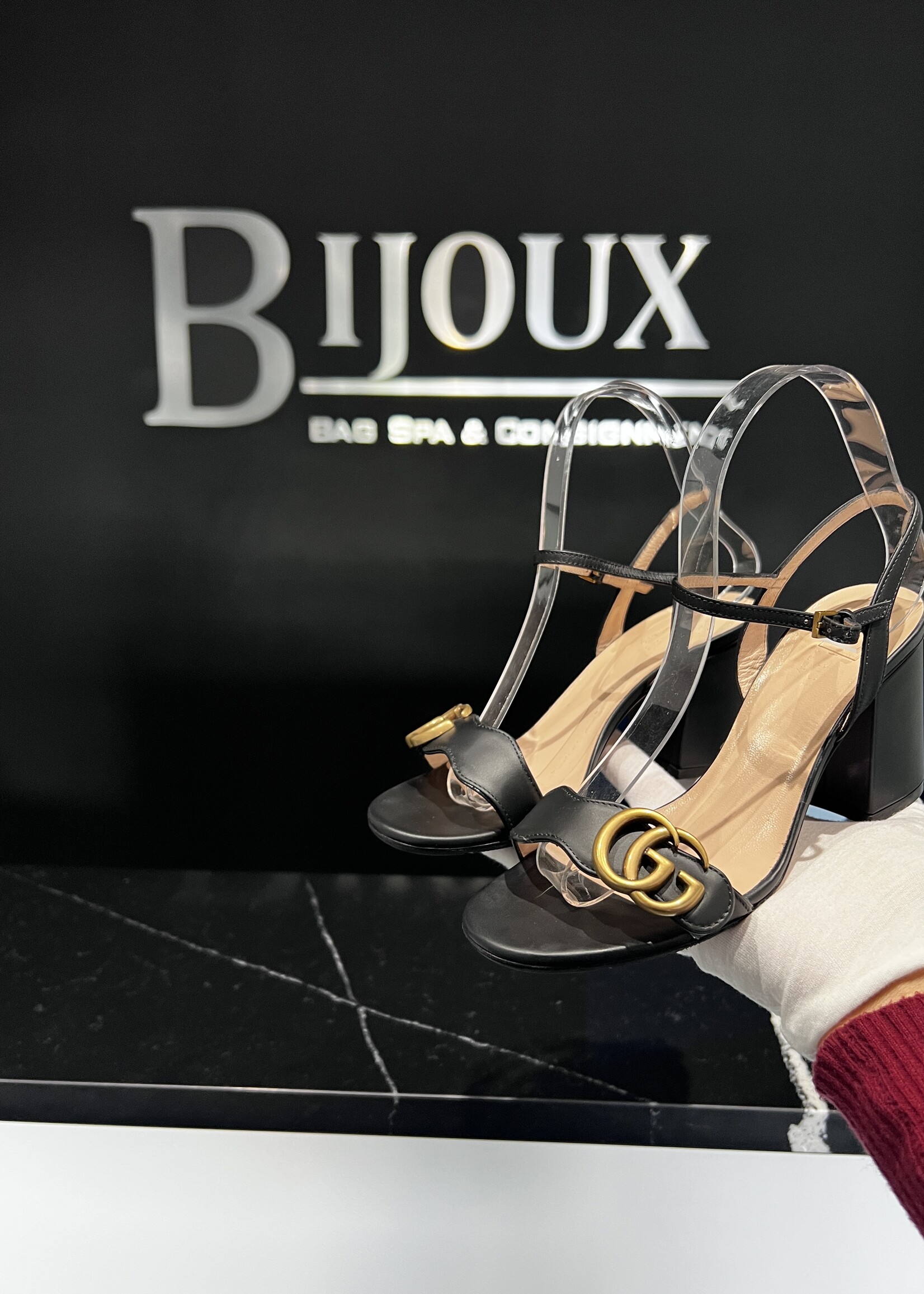 Gucci Gucci Marmont Sandals- 36