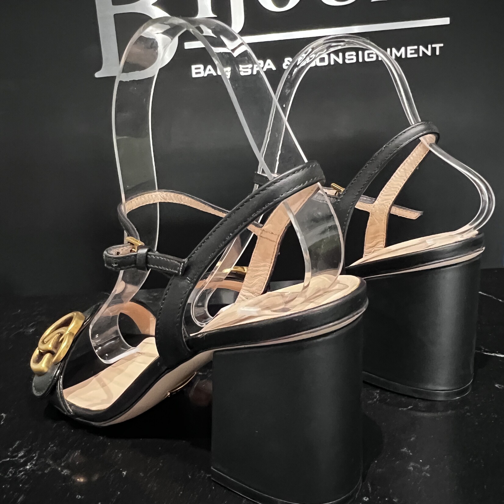 Gucci Gucci Marmont Sandals- 36