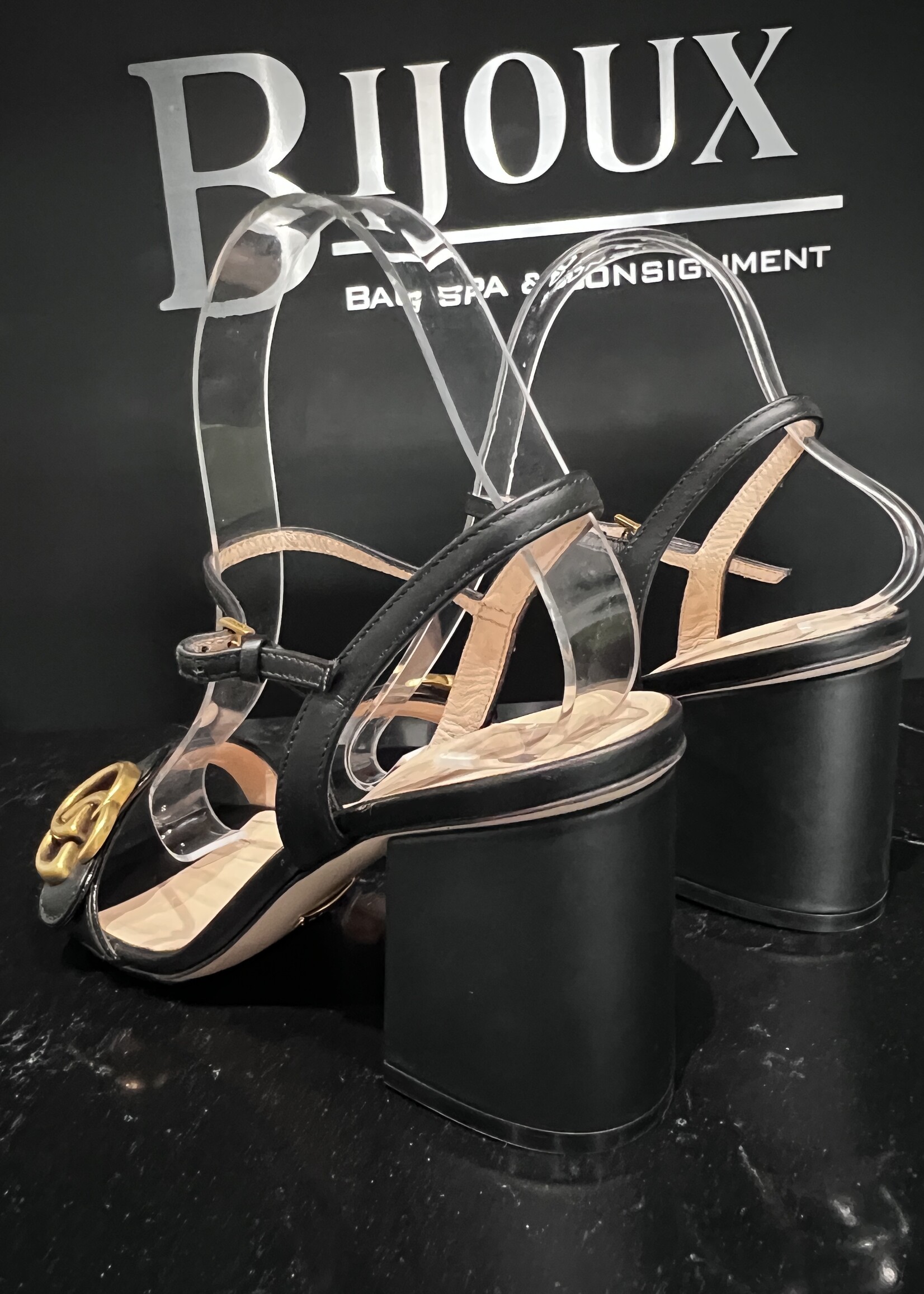 Gucci Gucci Marmont Sandals- 36