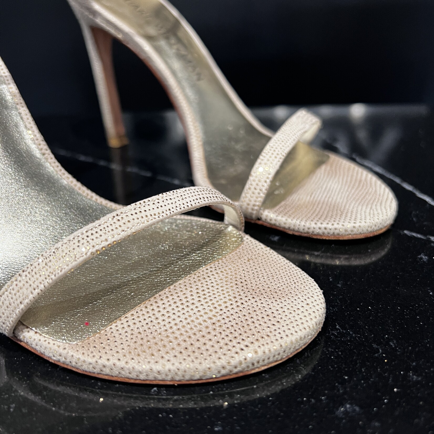 Stuart Weitzman Stuart Weitzman Nude Nudist Bump  Heels