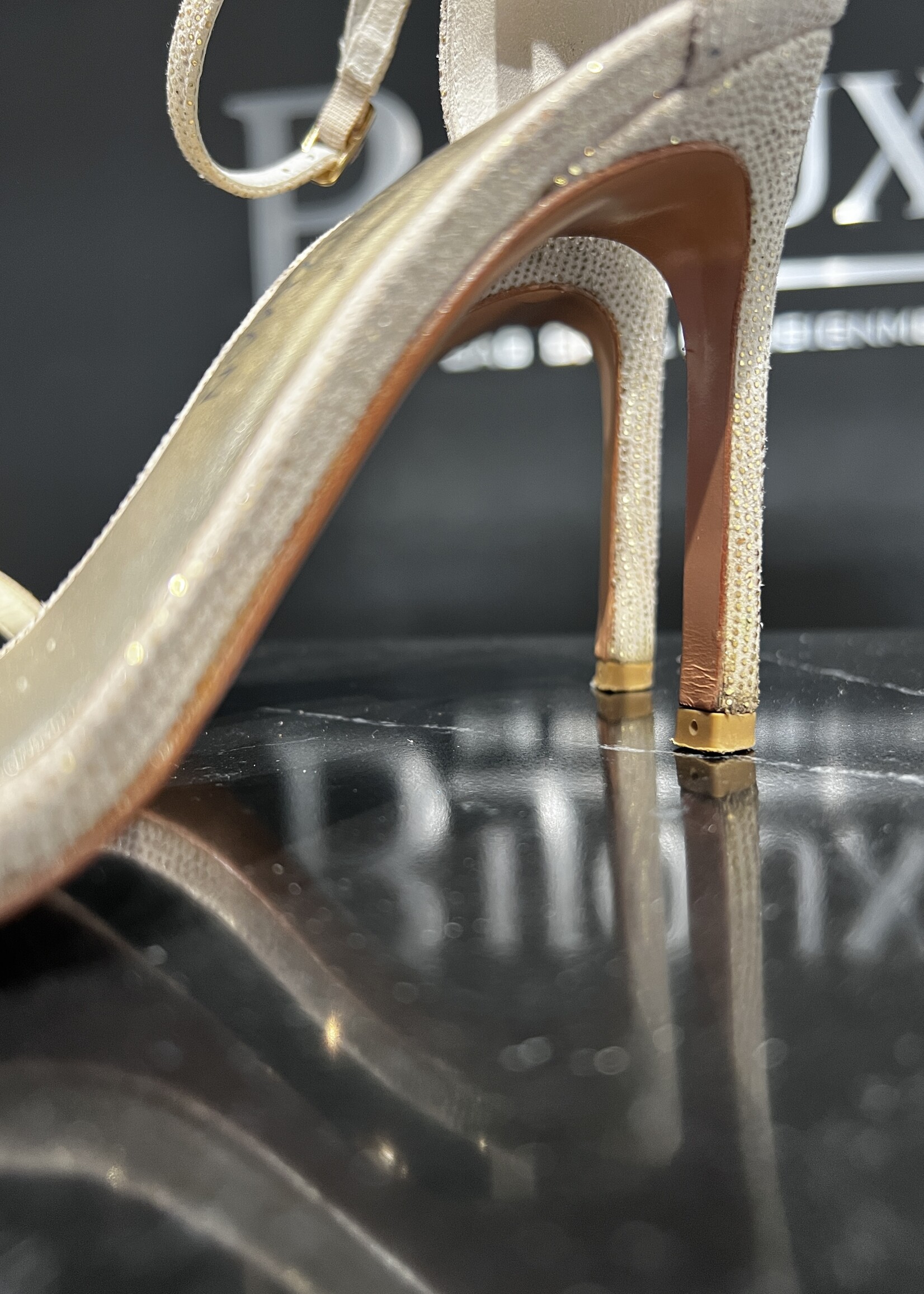 Stuart Weitzman Stuart Weitzman Nude Nudist Bump  Heels