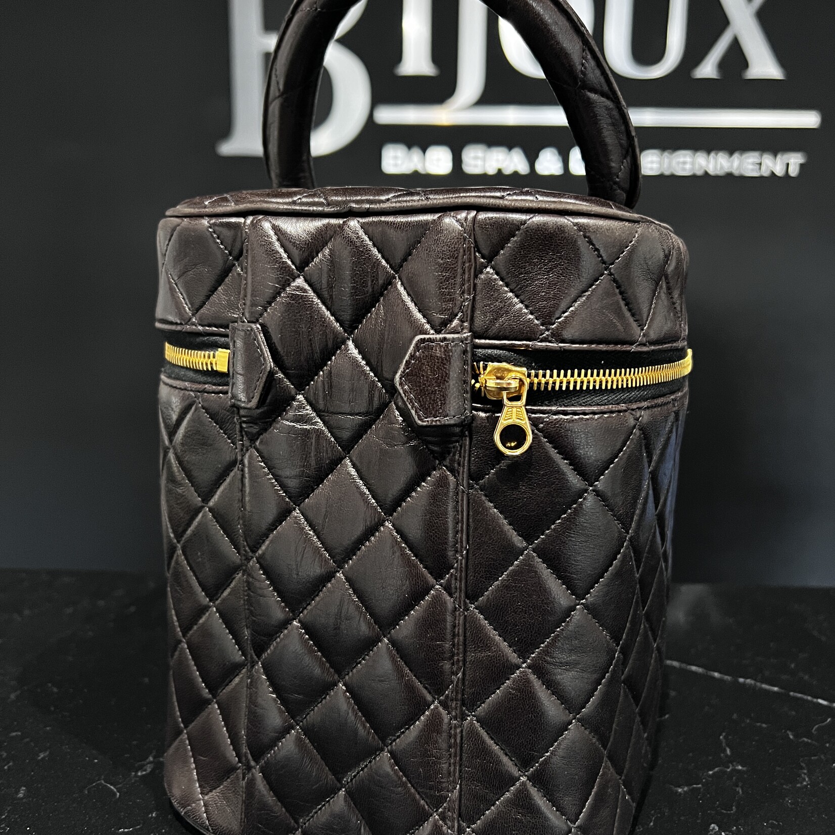 Chanel Chanel Vanity Cosmetic Bag