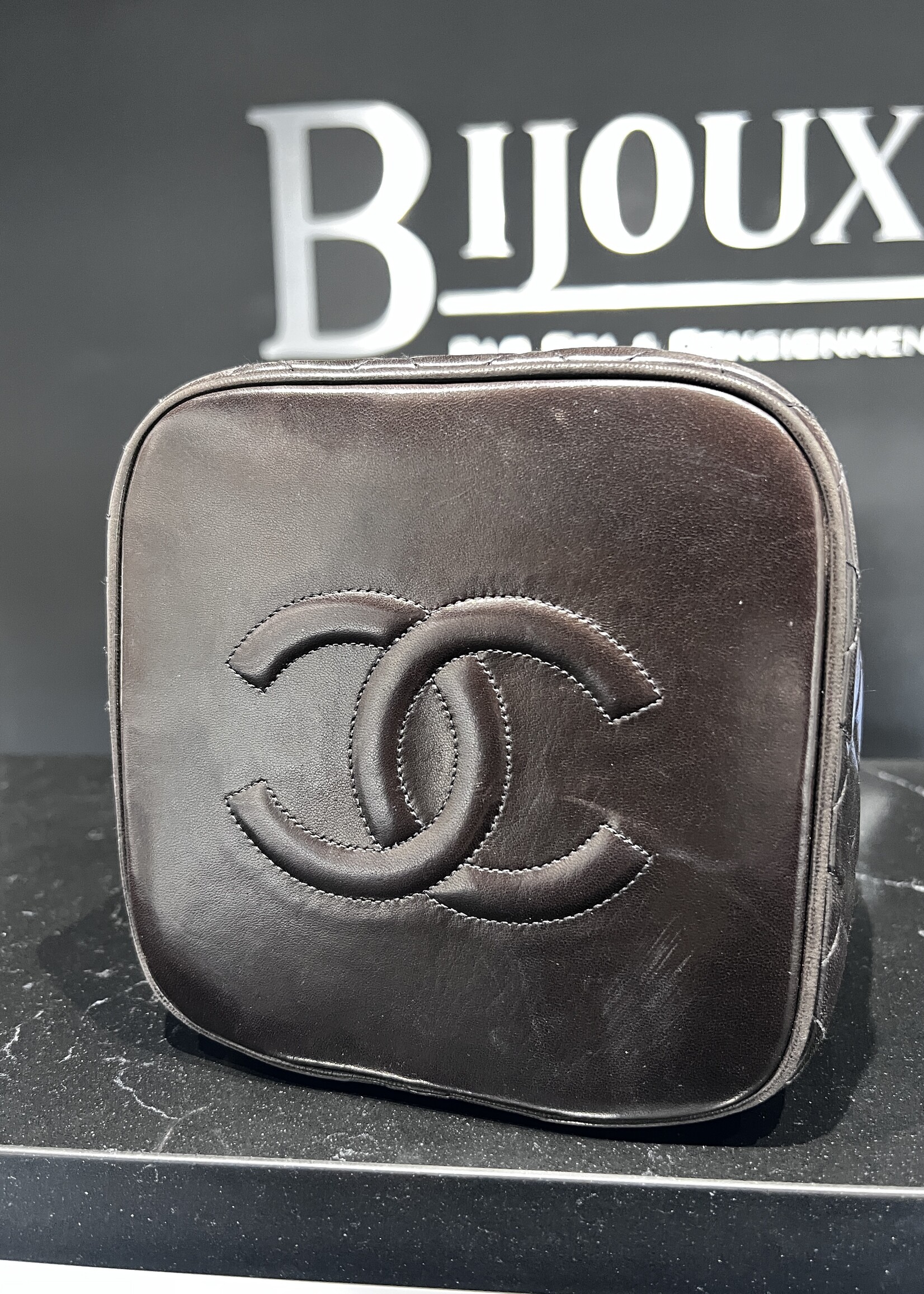 Chanel Chanel Vanity Cosmetic Bag