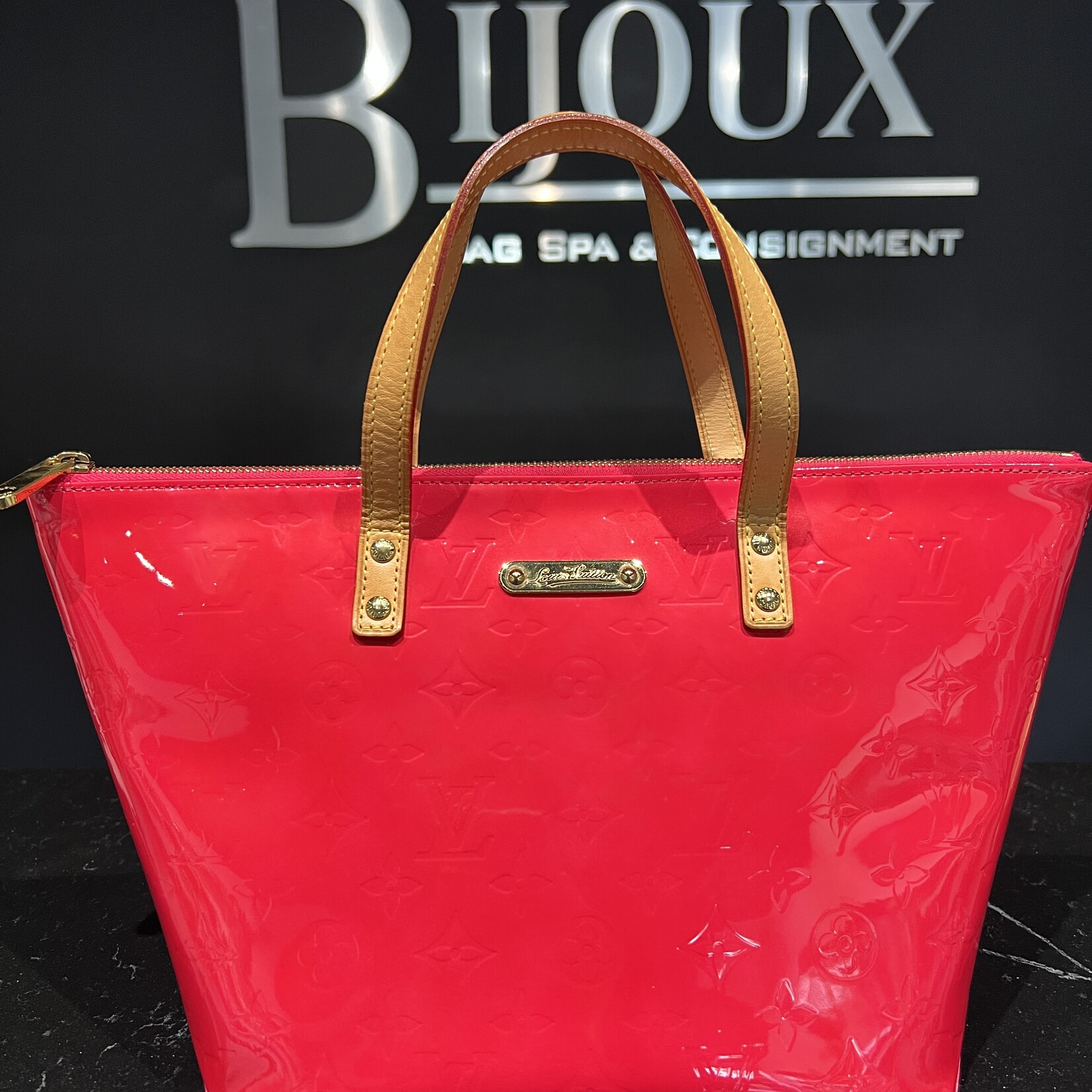 Louis Vuitton Louis Vuitton Bellevue PM Pomme D'Amour