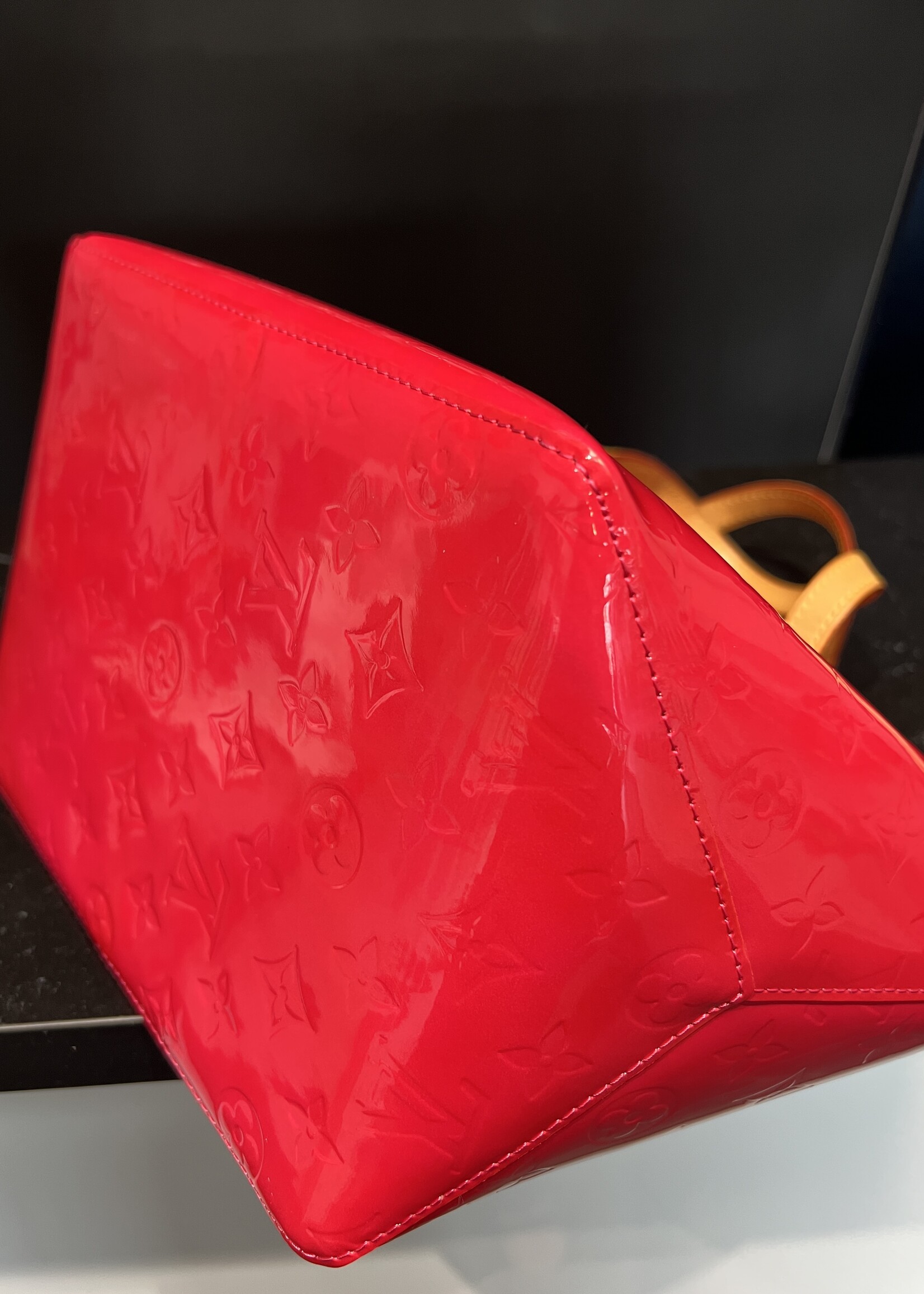 Louis Vuitton SOLD- Louis Vuitton Bellevue PM Pomme D'Amour