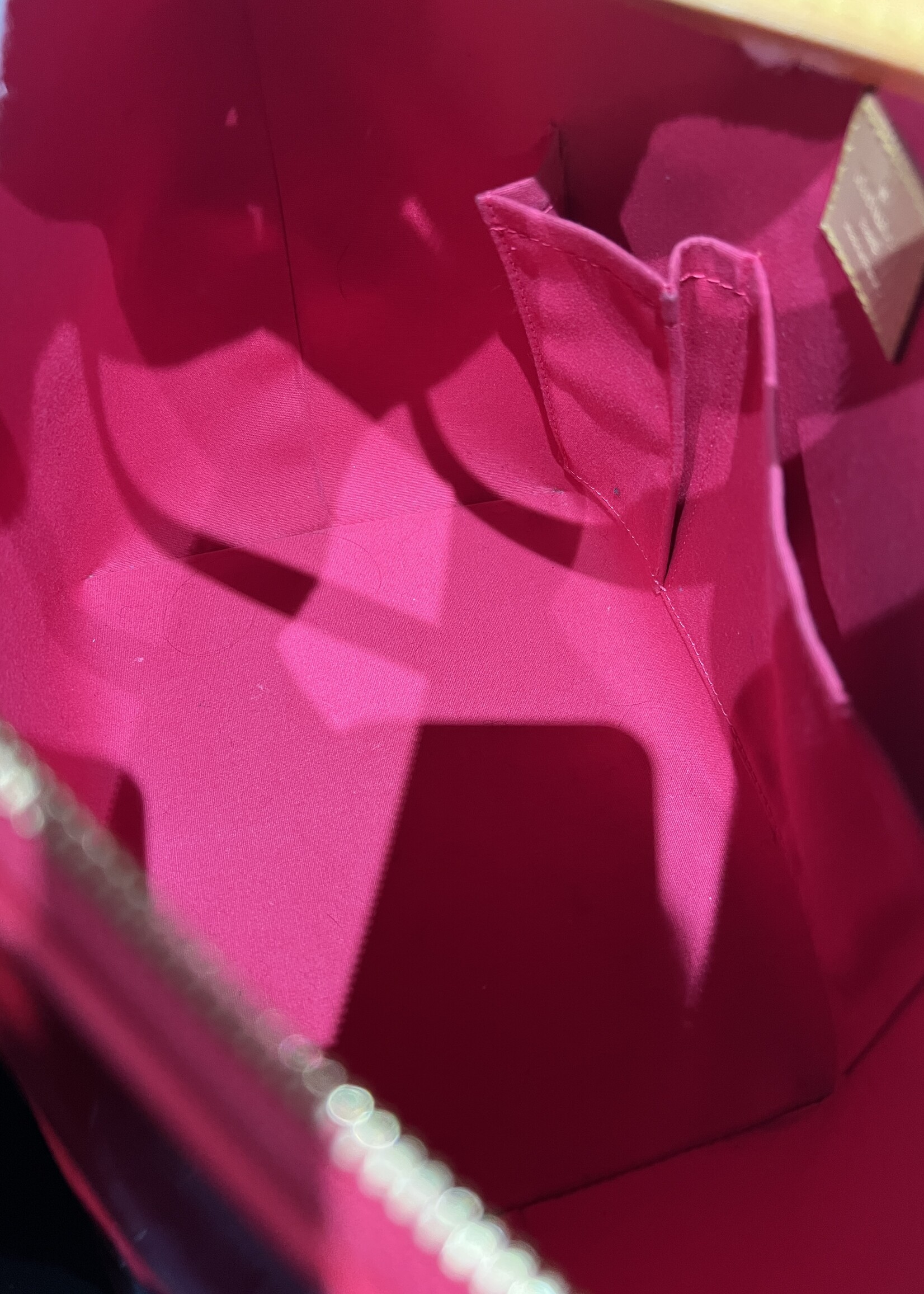 Louis Vuitton Louis Vuitton Bellevue PM Pomme D'Amour