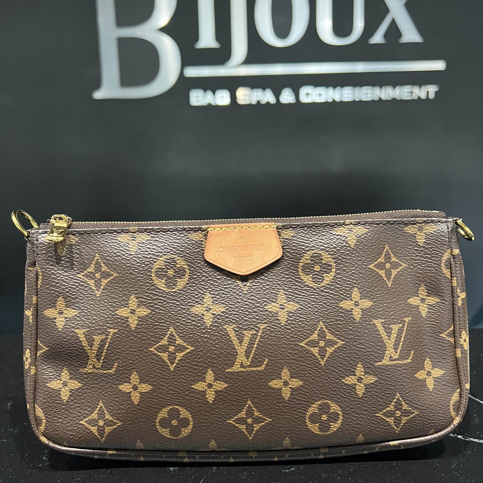 Louis Vuitton Louis Vuitton Multi Pochette Green