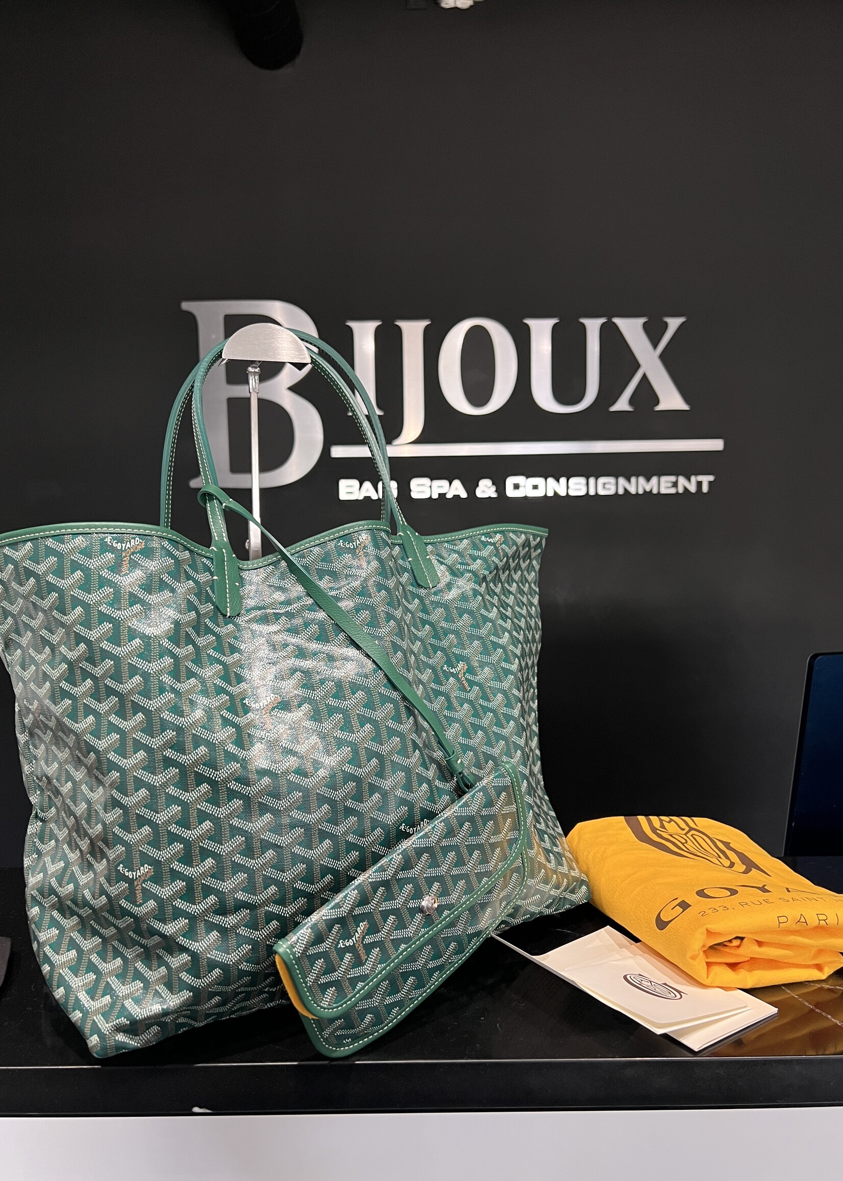 Goyard Goyard St Louis Green GM