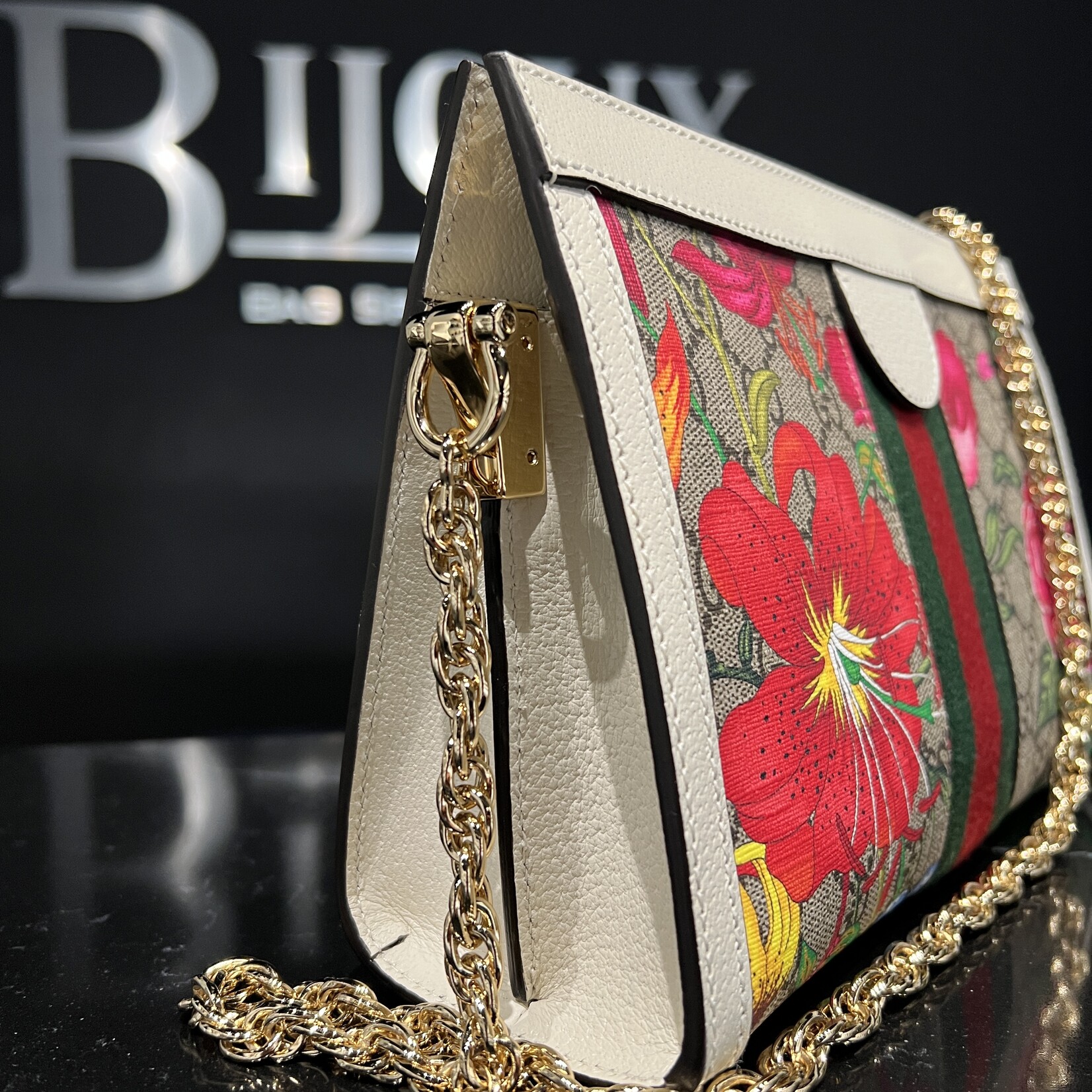 Gucci SOLD - Gucci Flora Supreme Small Chain Bag
