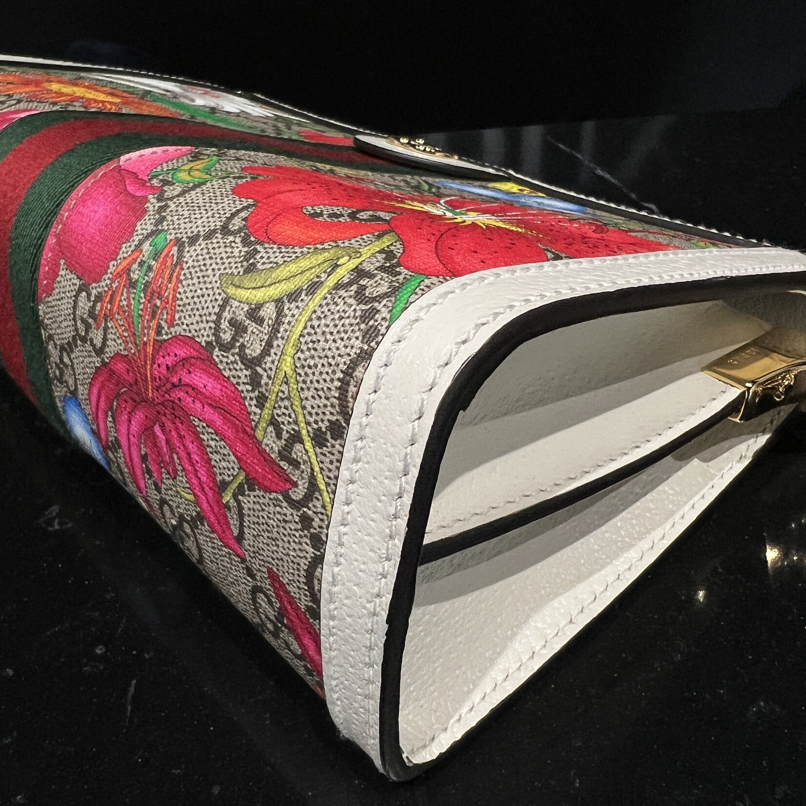 Gucci SOLD - Gucci Flora Supreme Small Chain Bag