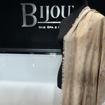 Louis Vuitton Louis Vuitton Silk Monogram Taupe Scarf