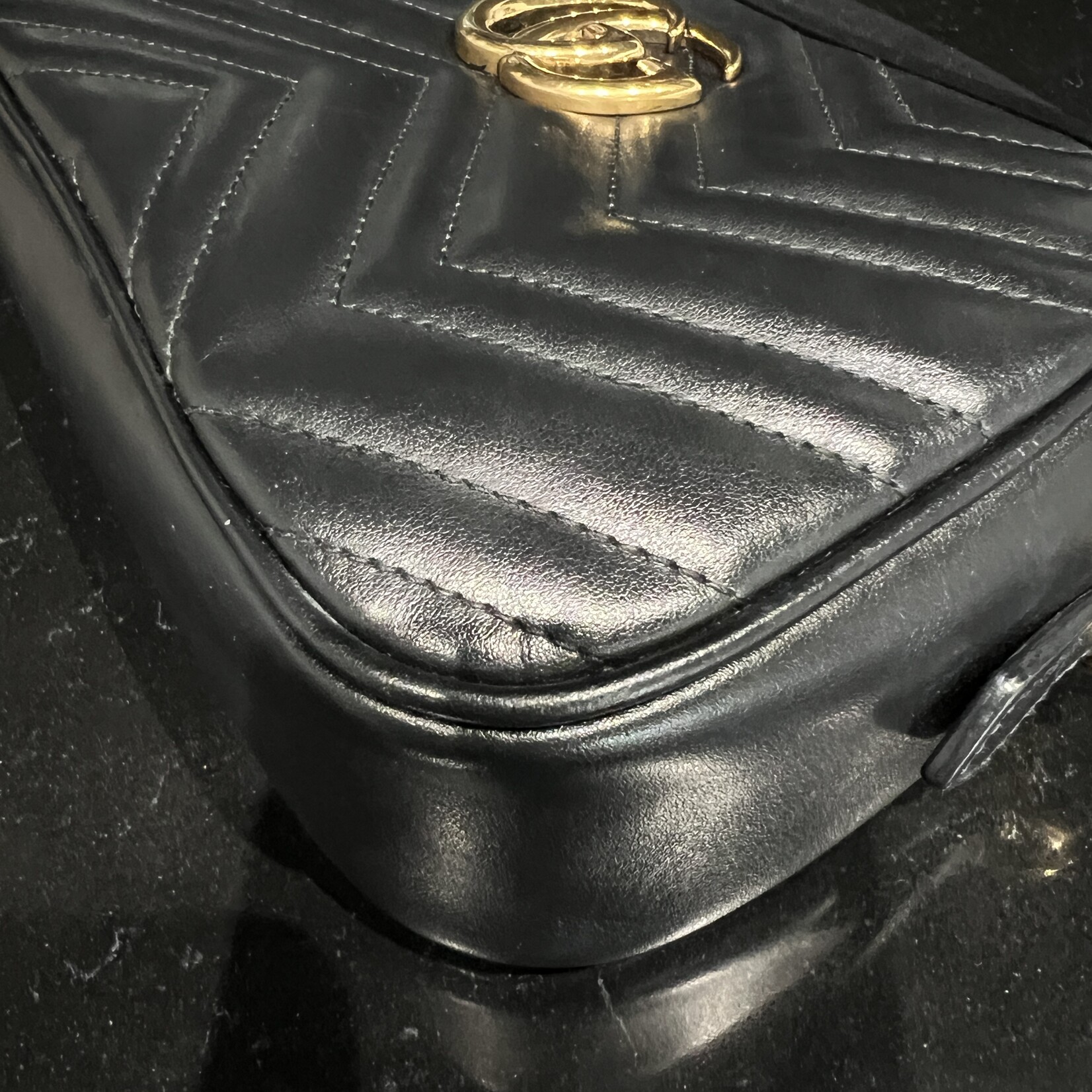 Gucci Gucci Marmont Crossbody