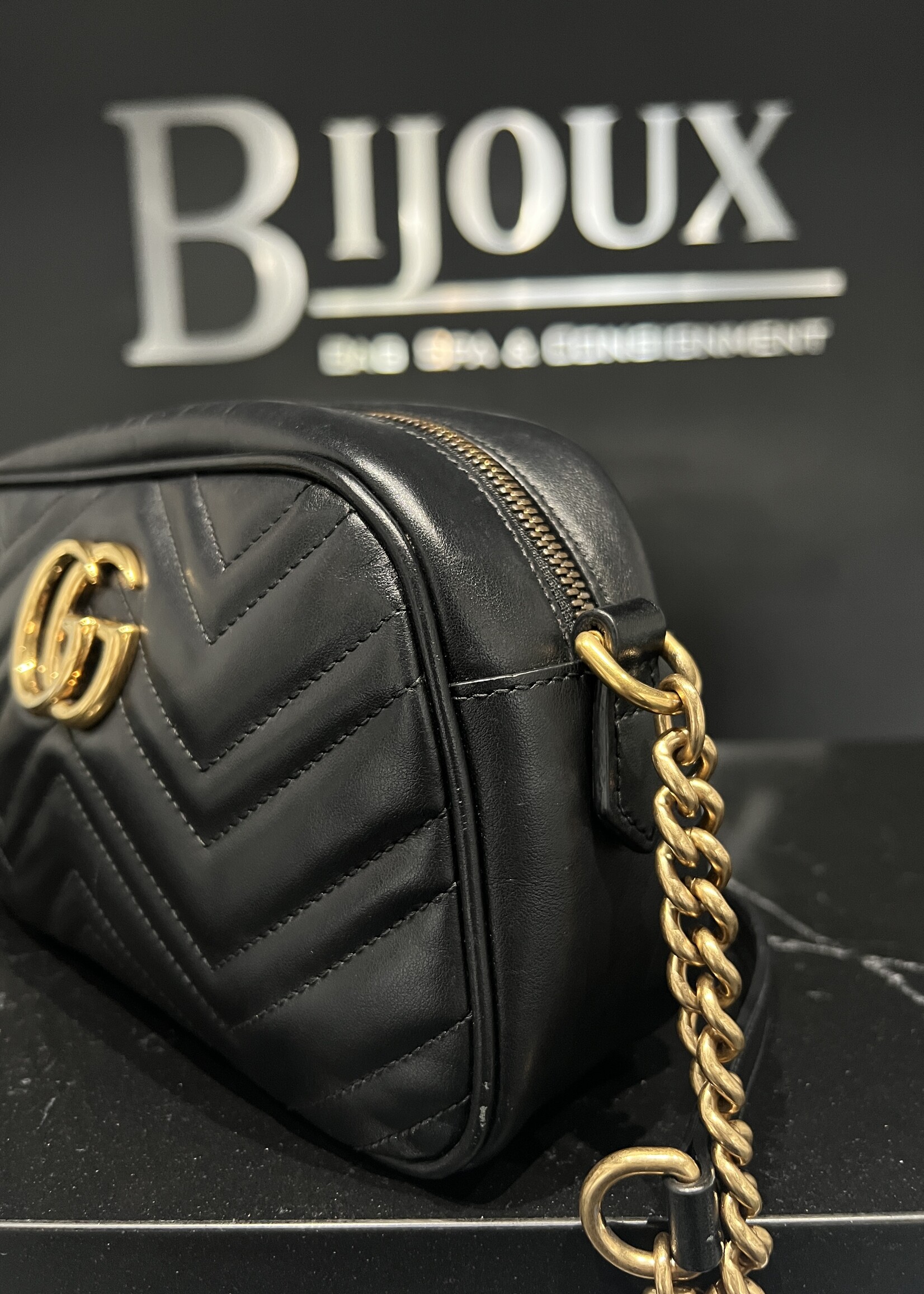 Gucci SOLD - Gucci Marmont Crossbody