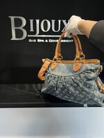 Louis Vuitton SOLD - Louis Vuitton Neo Cabby