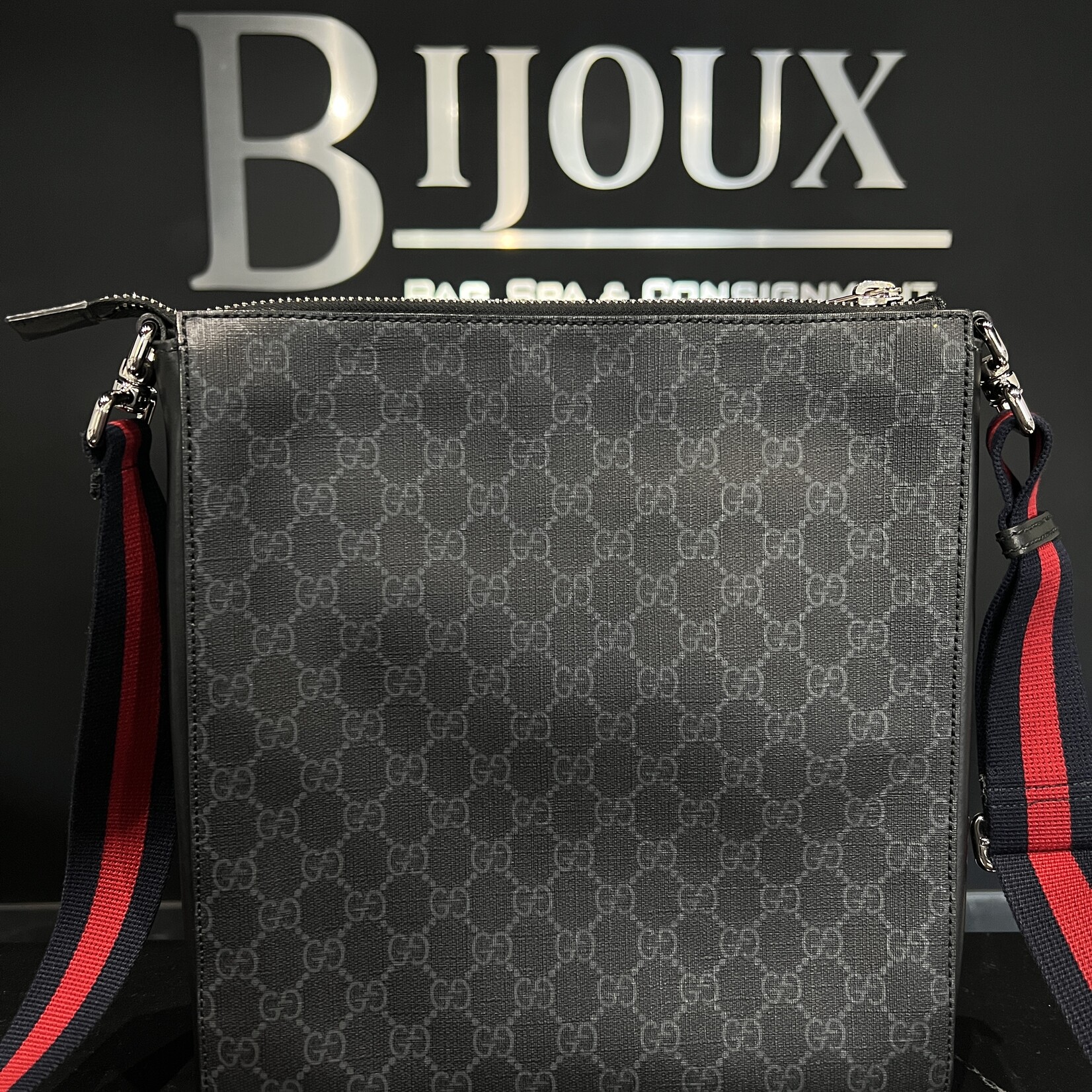 Gucci SOLD - Gucci GG Supreme Night Tiger