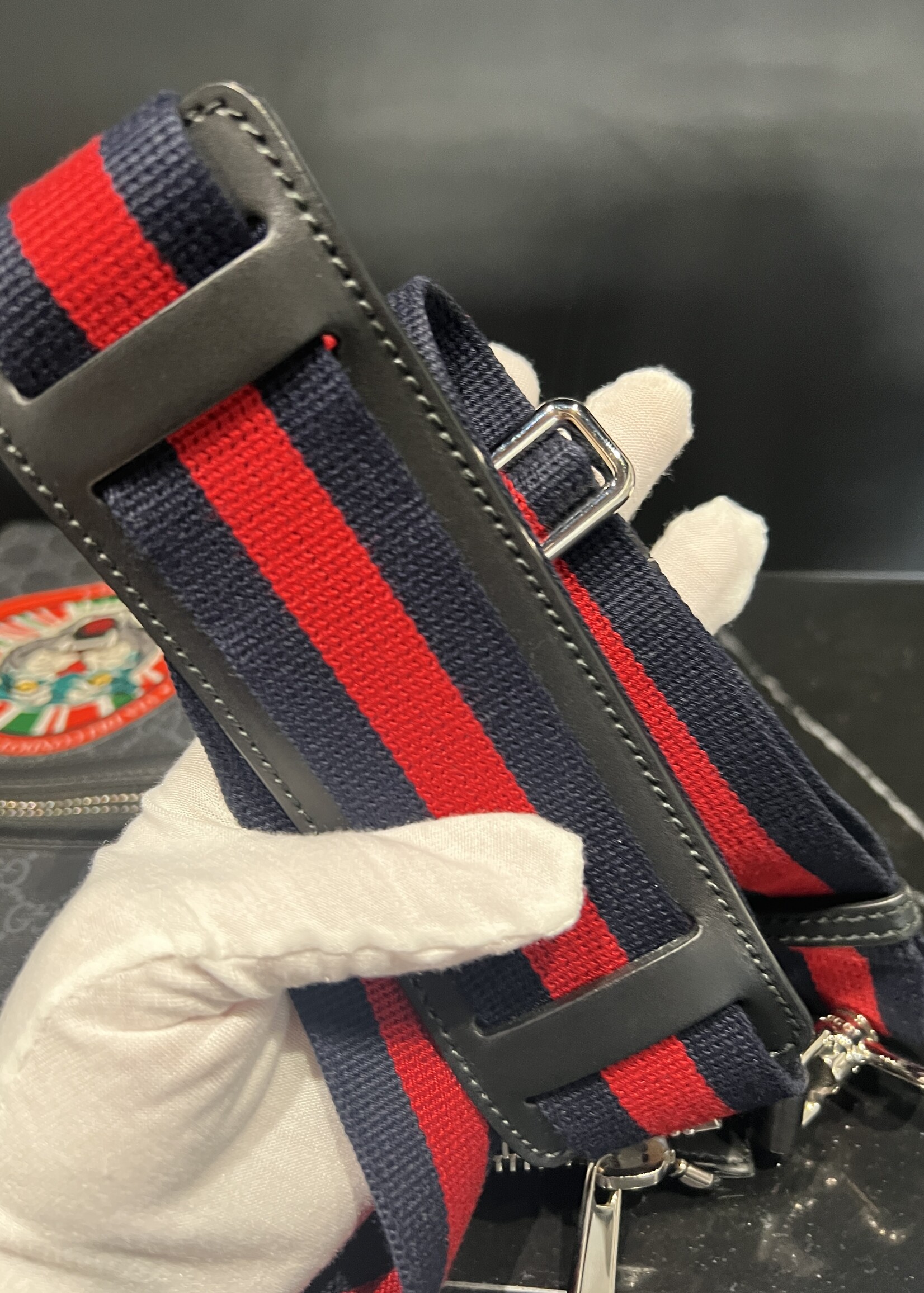 Gucci SOLD - Gucci GG Supreme Night Tiger