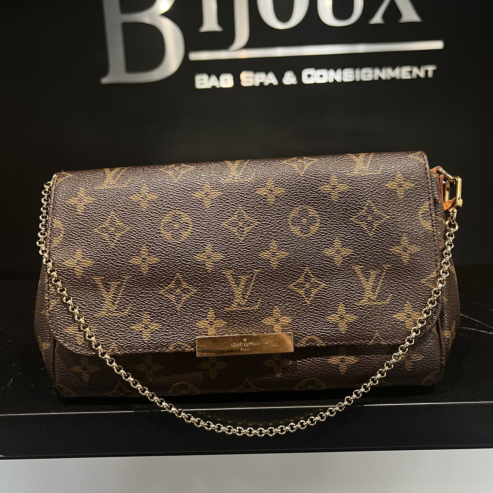 Louis Vuitton SOLD - Louis Vuitton Favourite MM Monogram