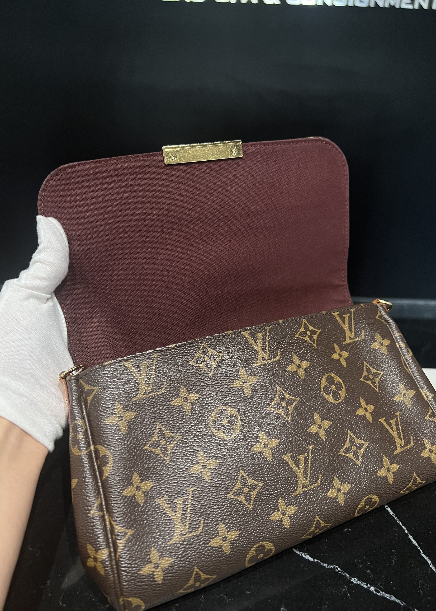 Louis Vuitton SOLD - Louis Vuitton Favourite MM Monogram