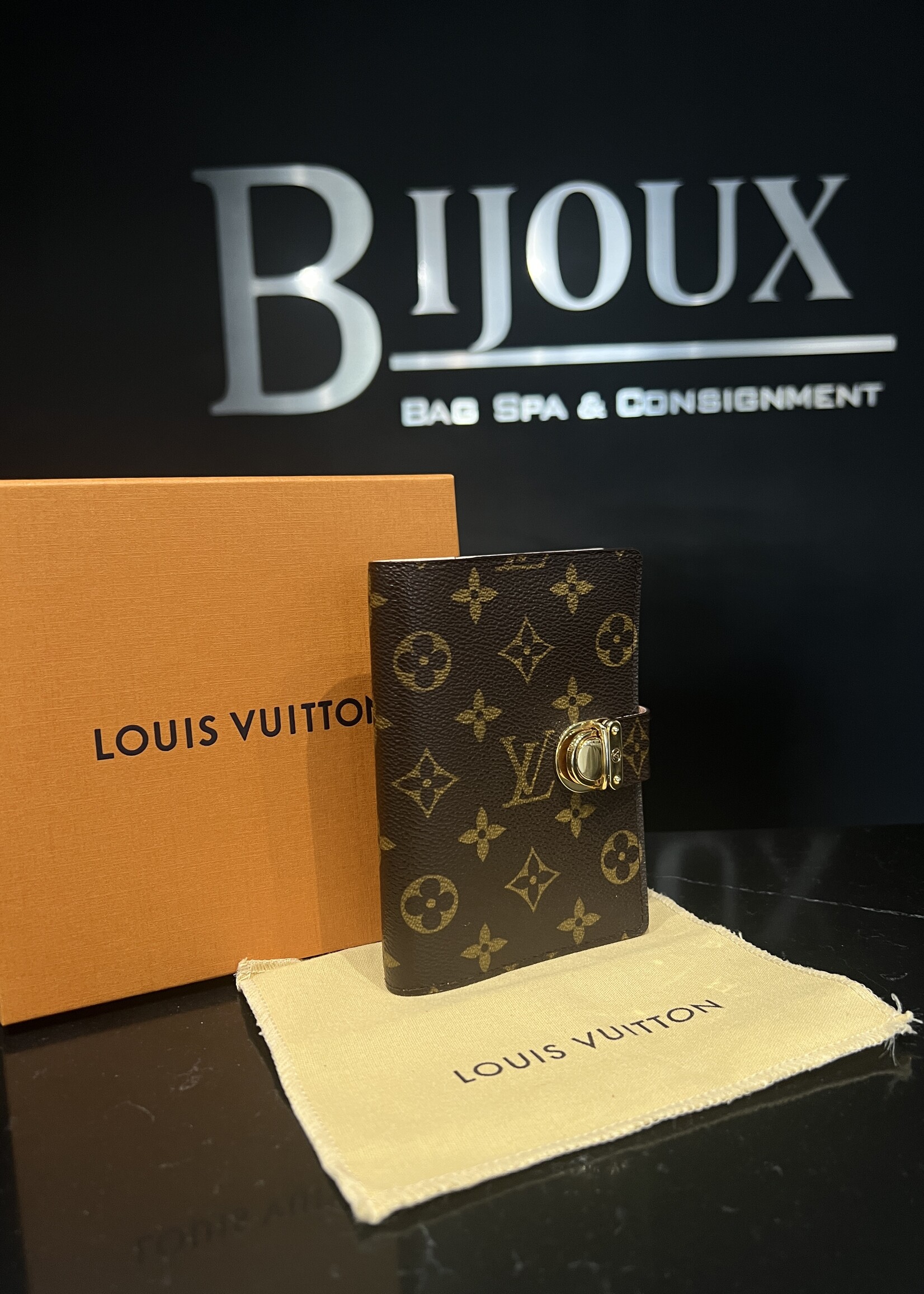 Louis Vuitton SOLD- Louis Vuitton Koala Planner